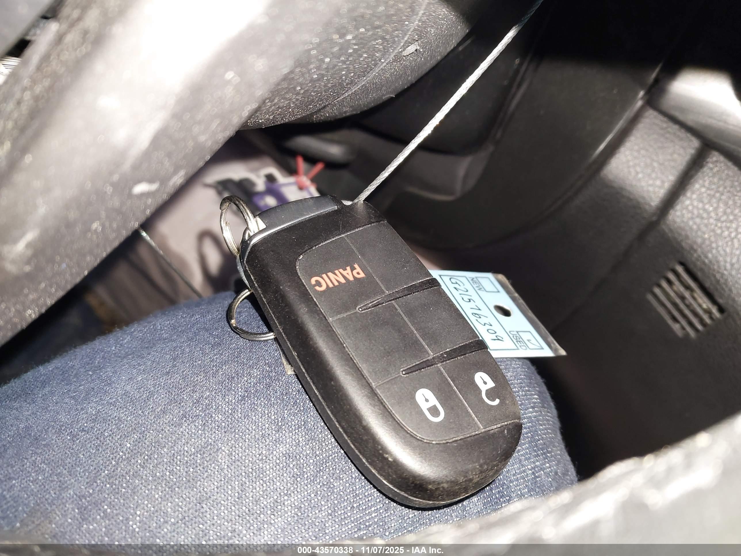 JEEP GRAND image 11