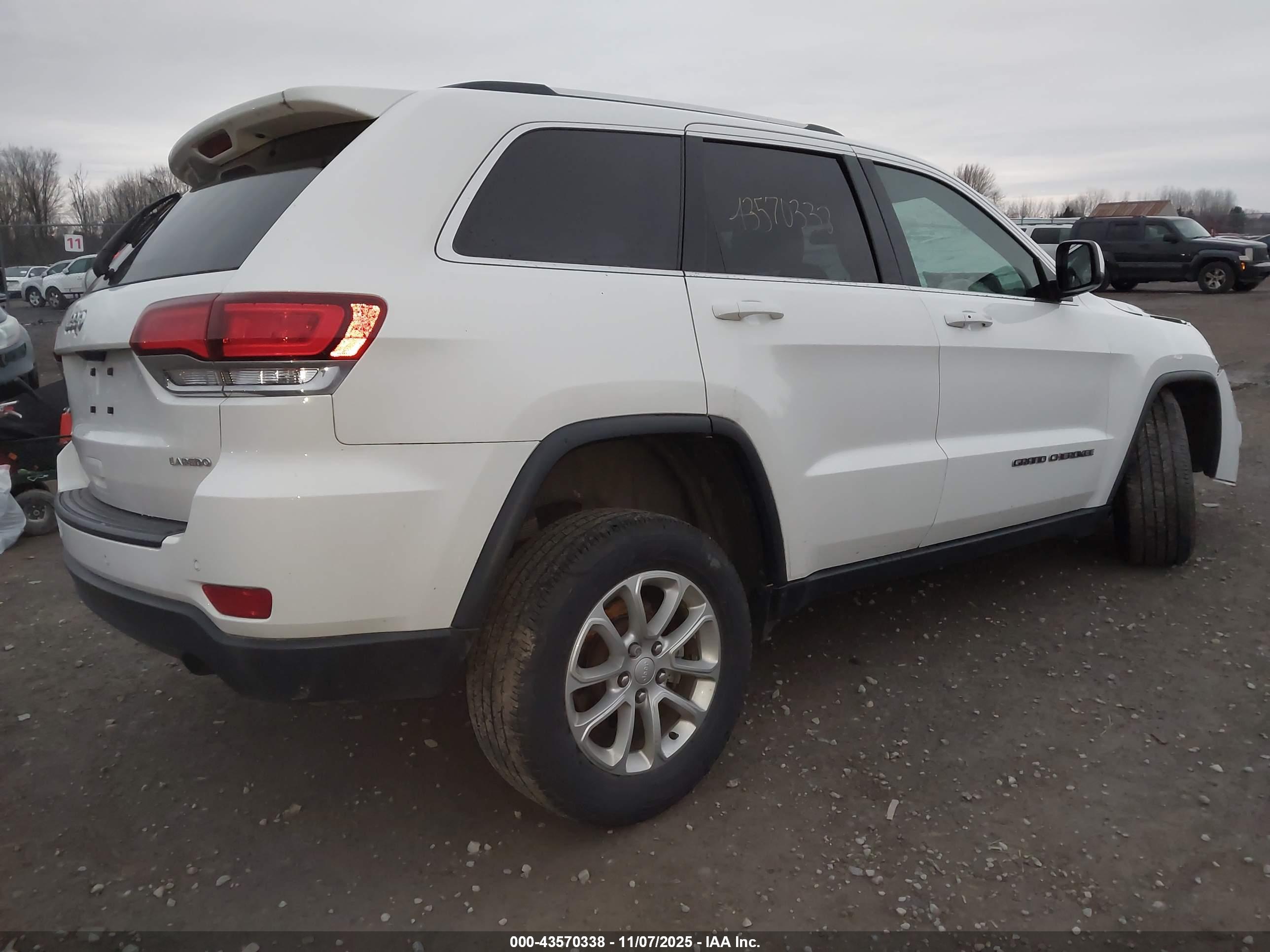 JEEP GRAND image 4