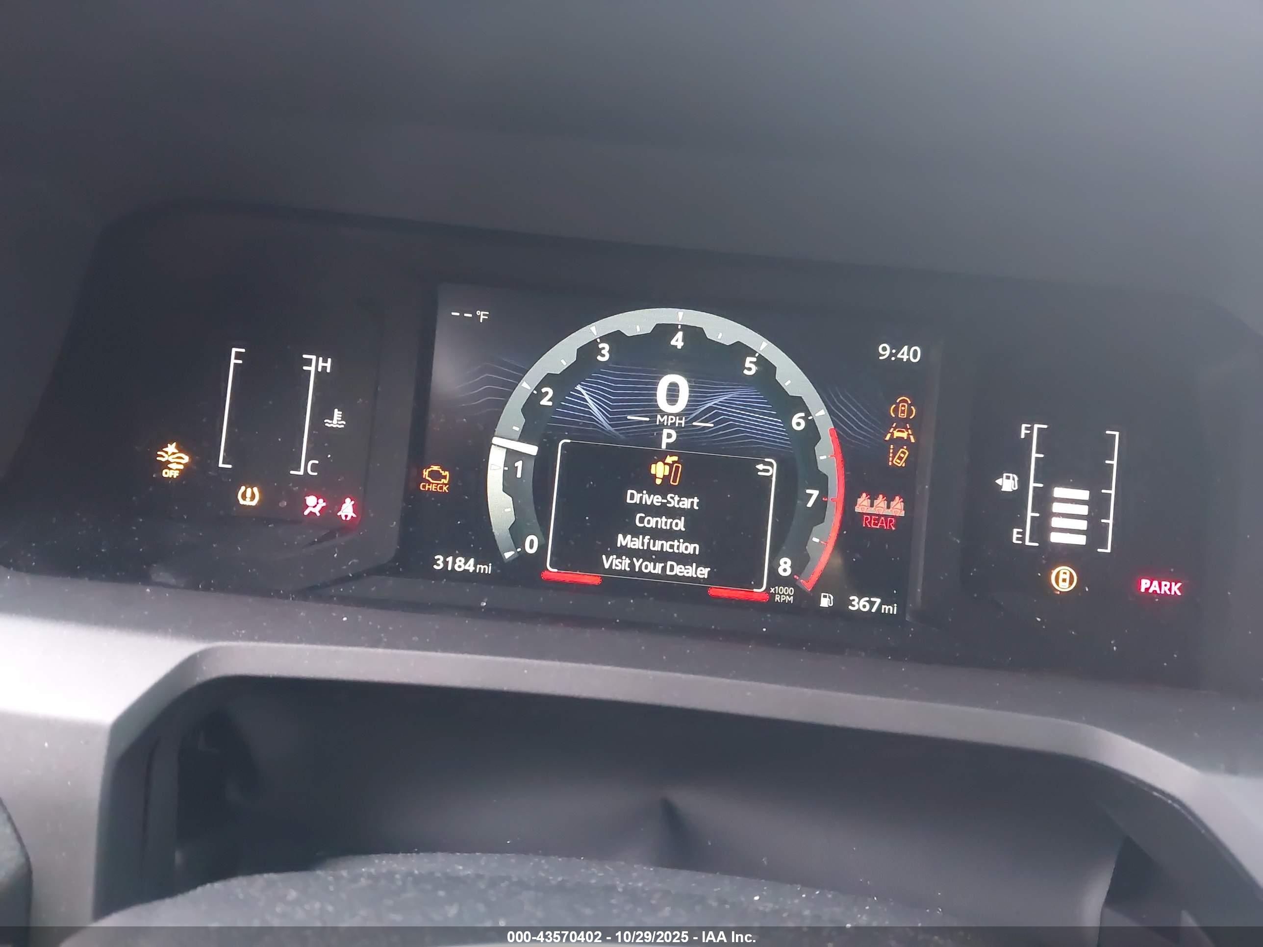 TOYOTA TACOMA image 7