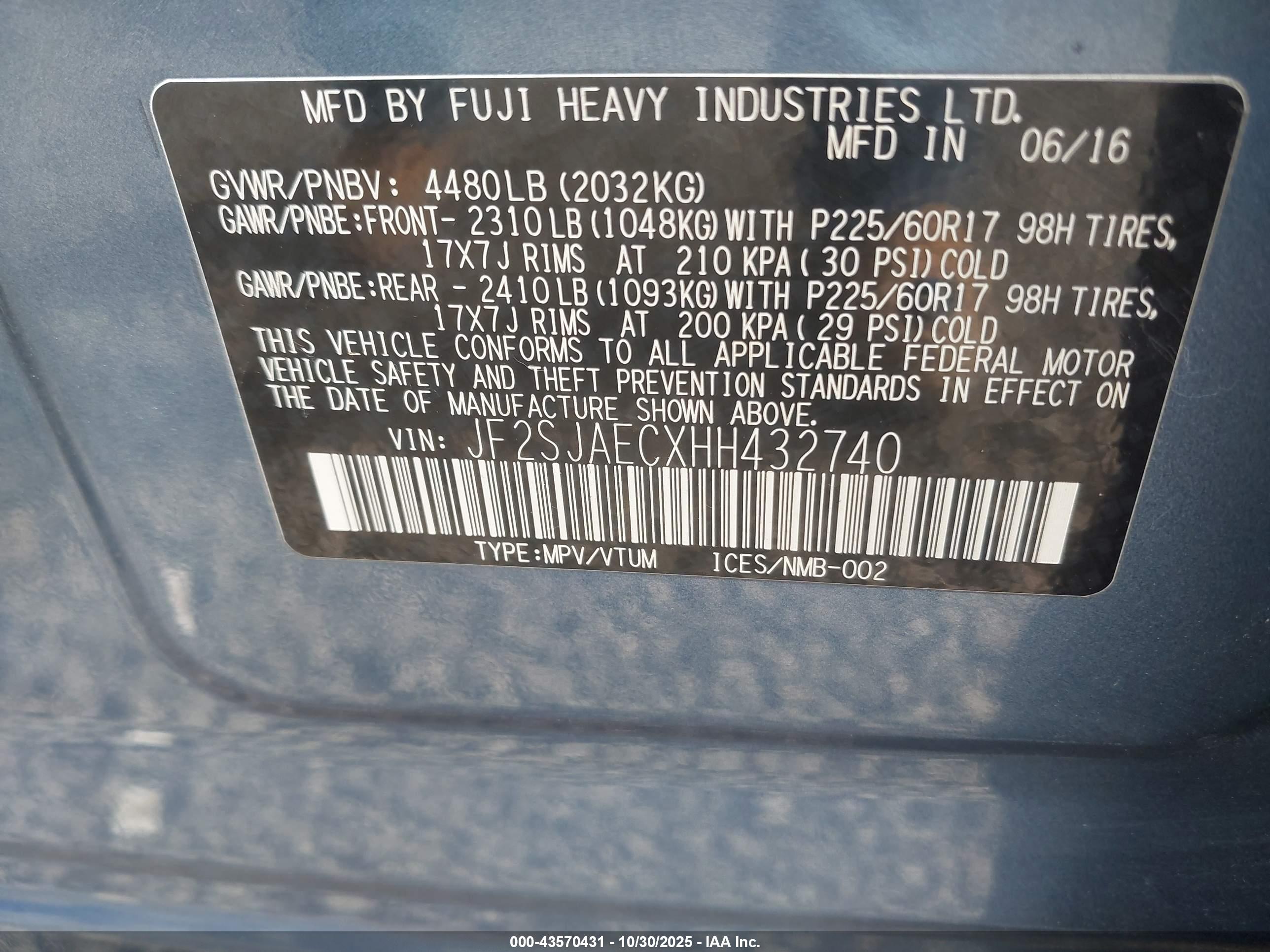 SUBARU FORESTER image 9