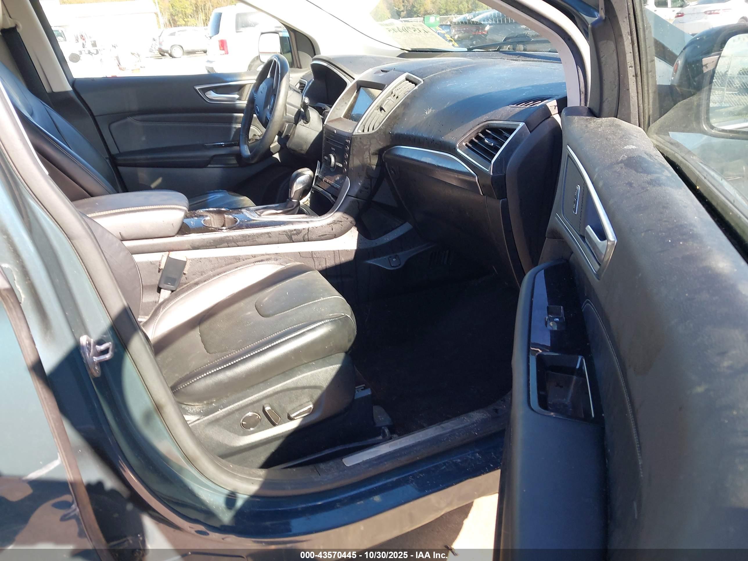 FORD EDGE image 5