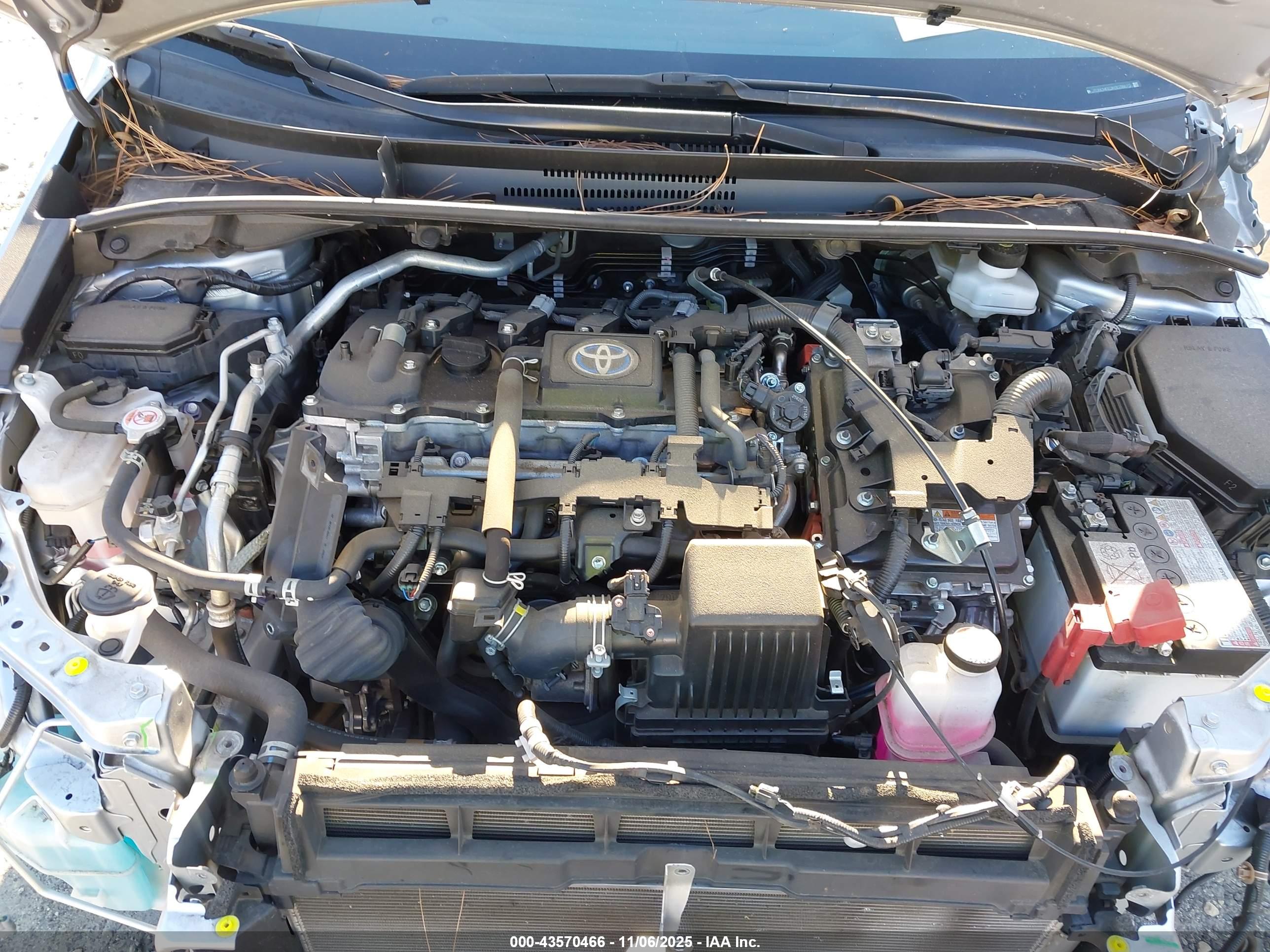 TOYOTA COROLLA image 10