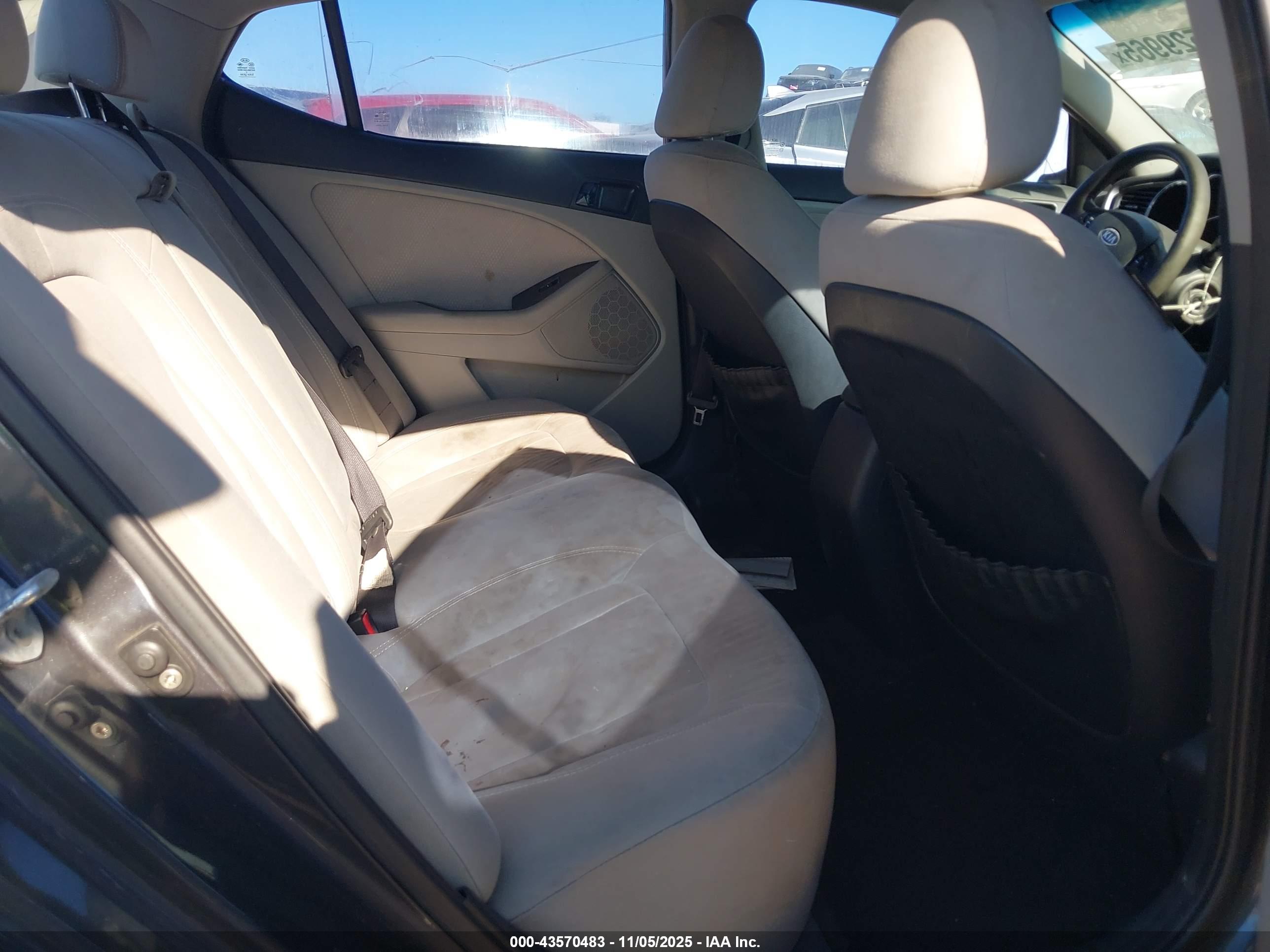 KIA OPTIMA image 8
