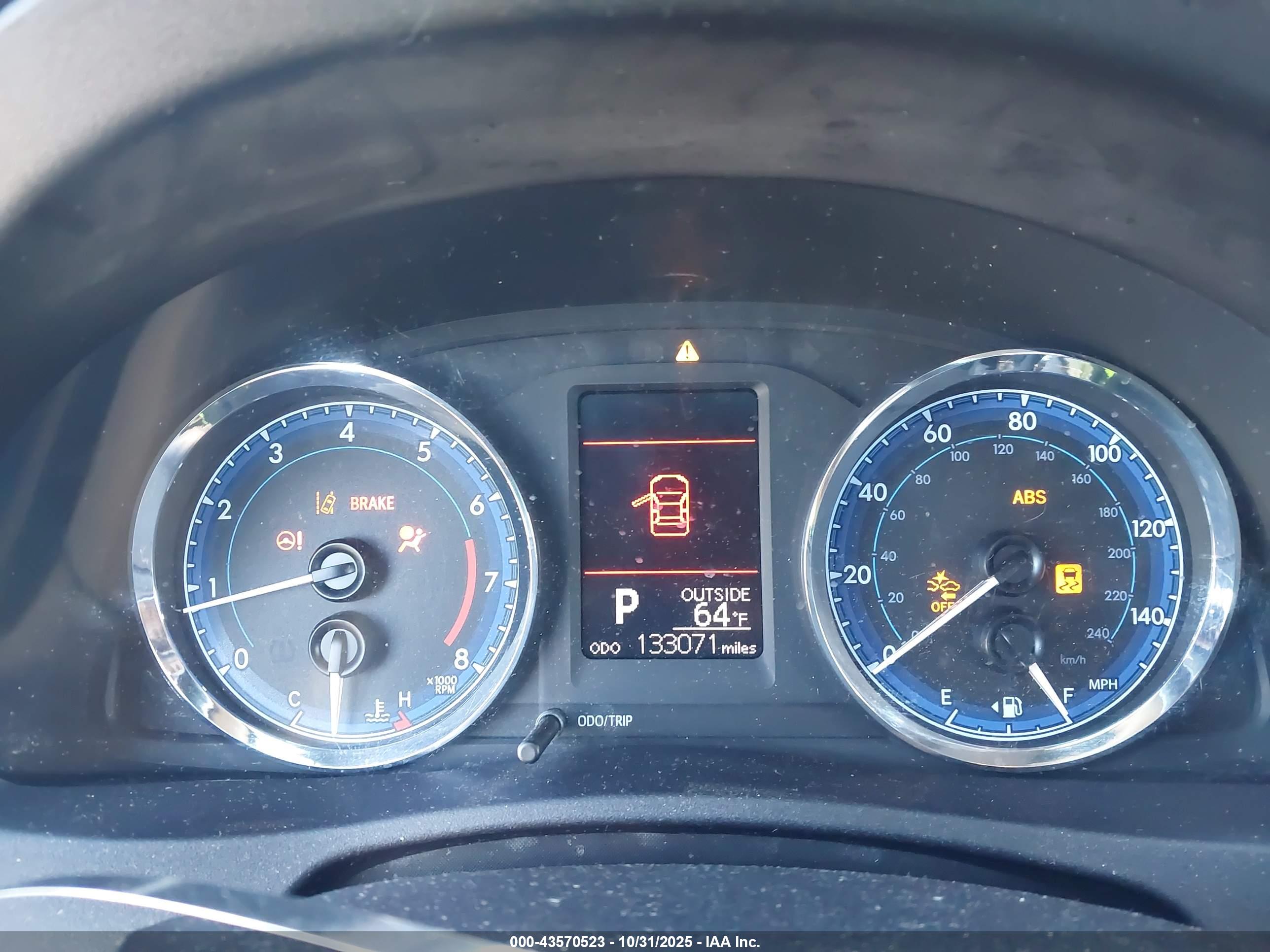 TOYOTA COROLLA image 7