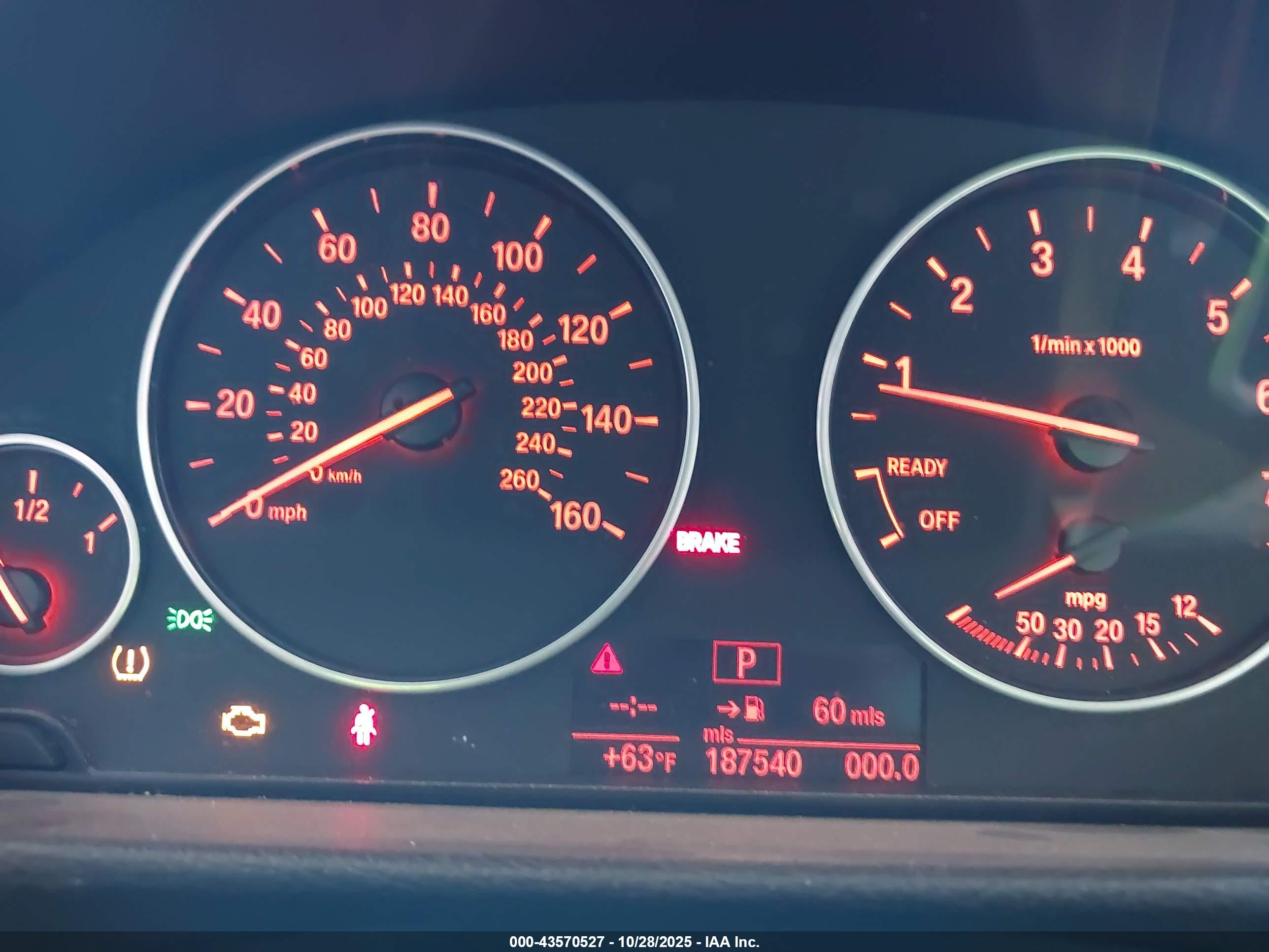 BMW 328I image 7