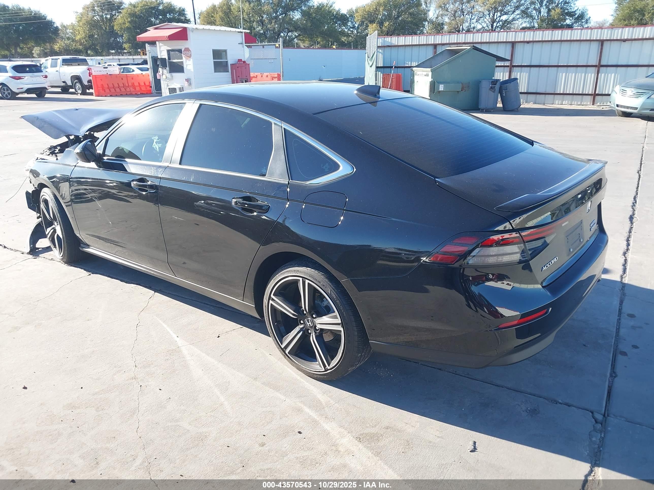 HONDA ACCORD image 3