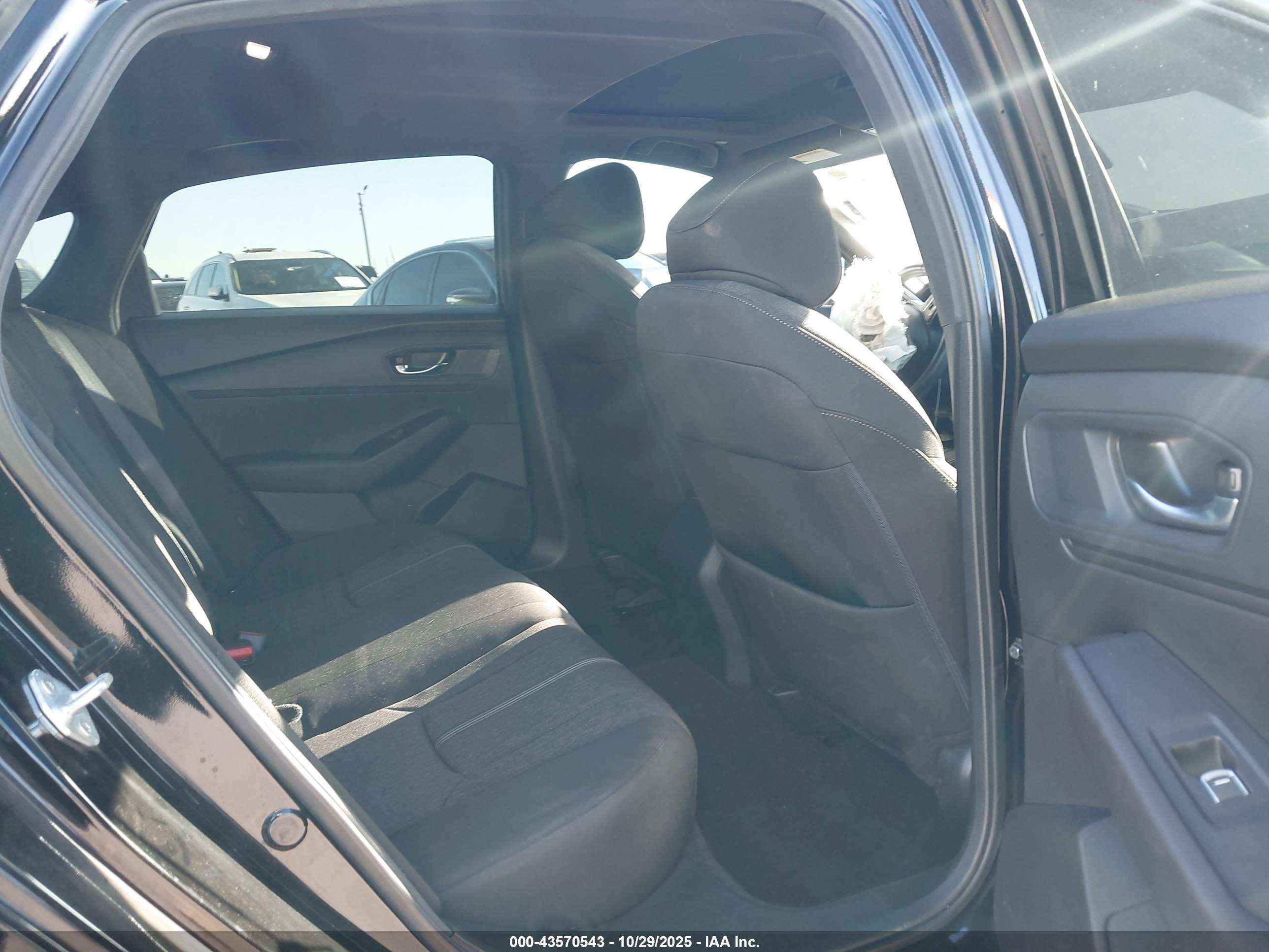 HONDA ACCORD image 8
