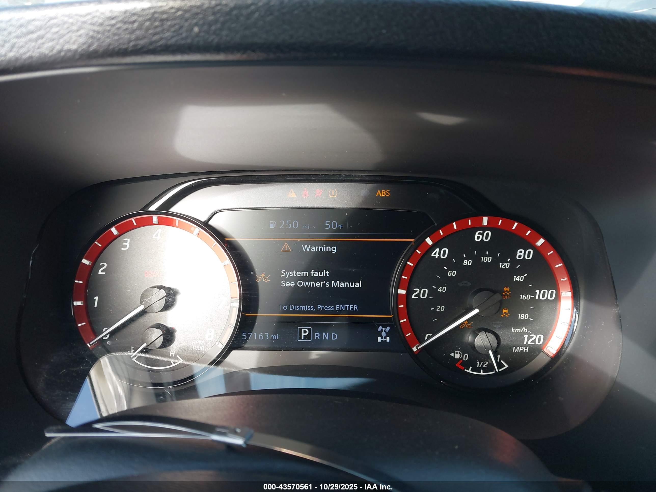 NISSAN FRONTIER image 7