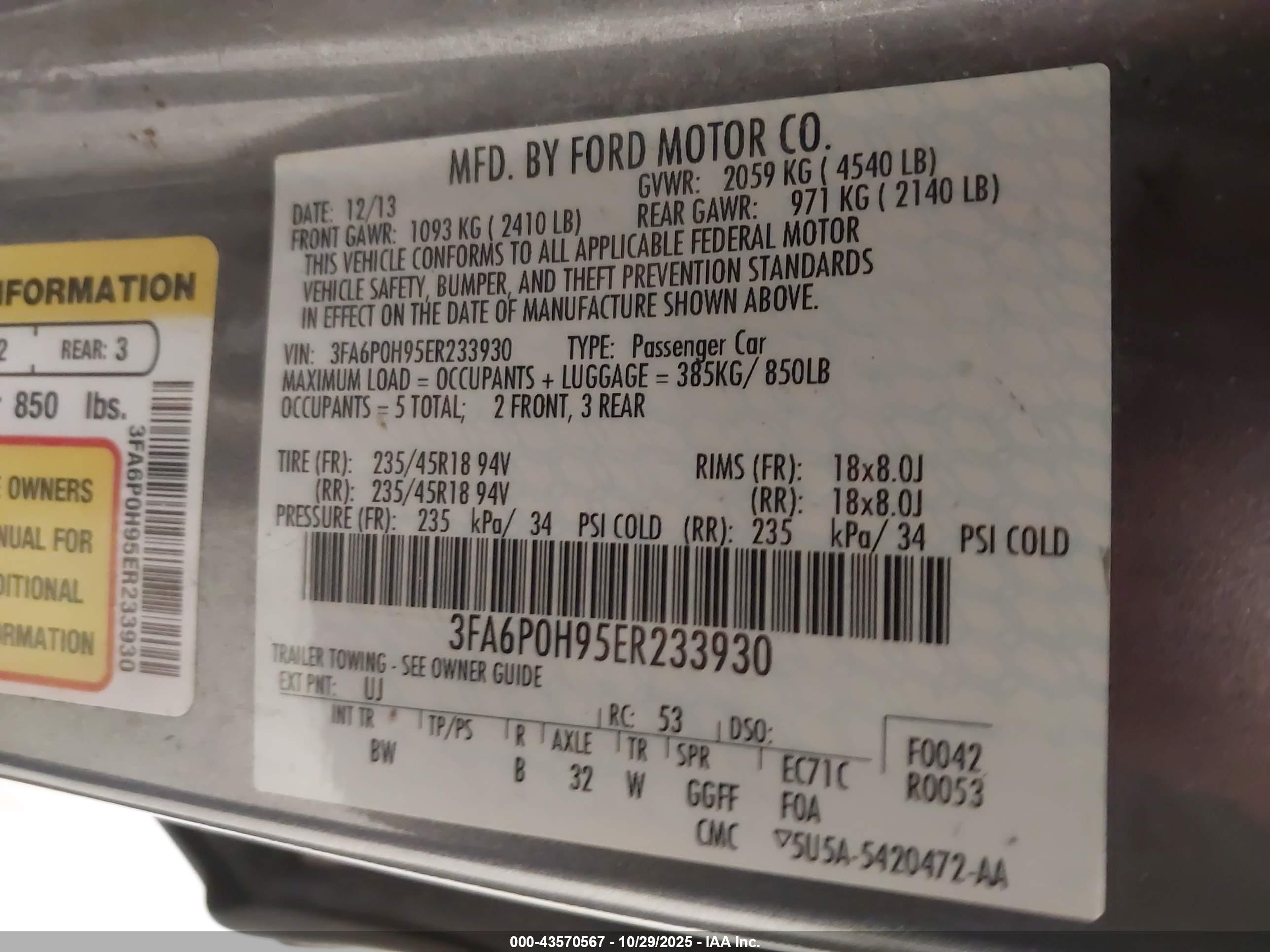 FORD FUSION image 9