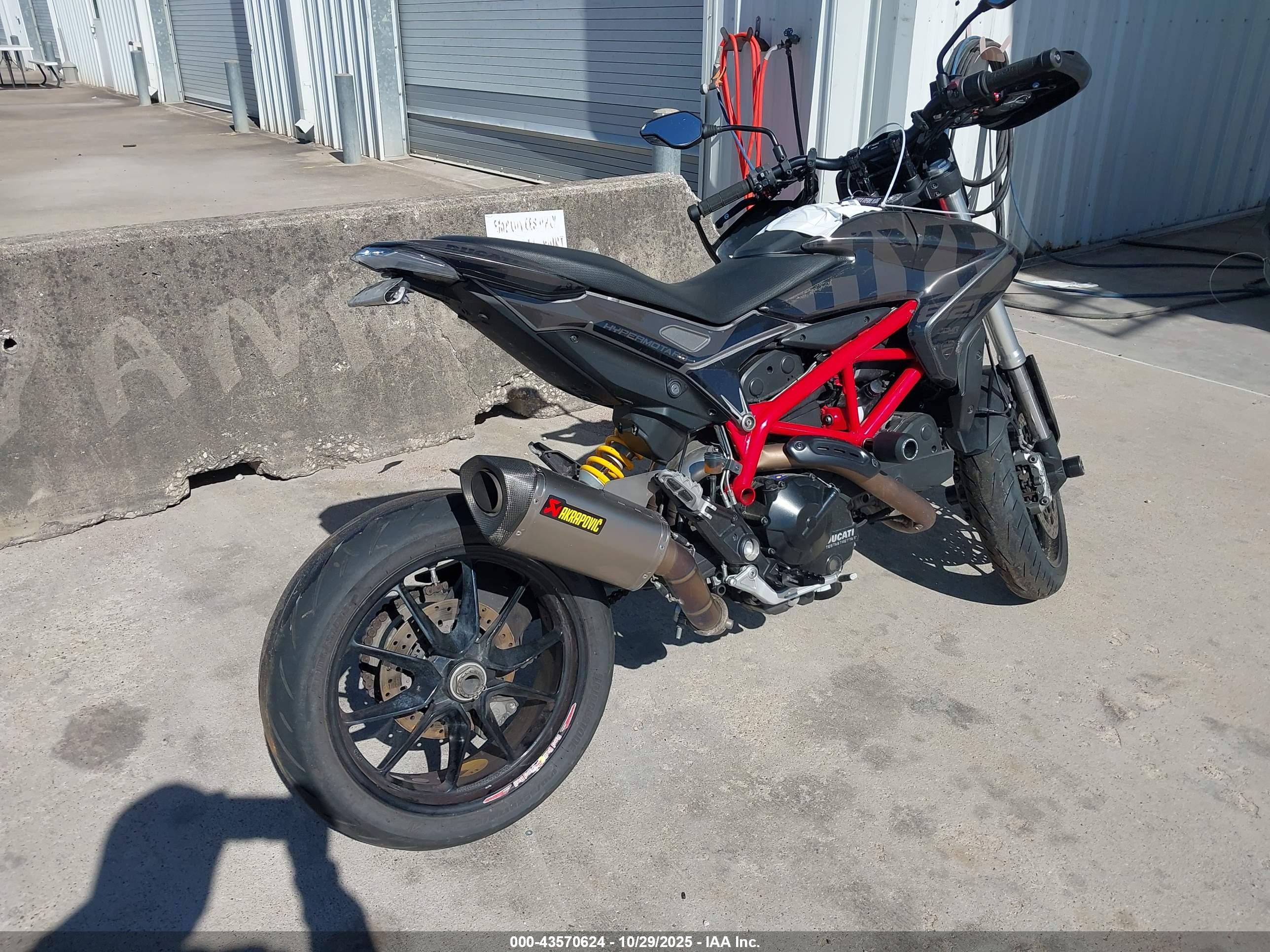 DUCATI HYPERMOTARD image 4
