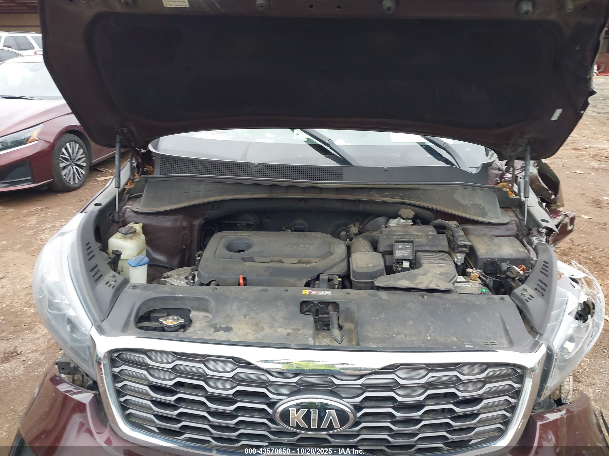 KIA SORENTO image 10