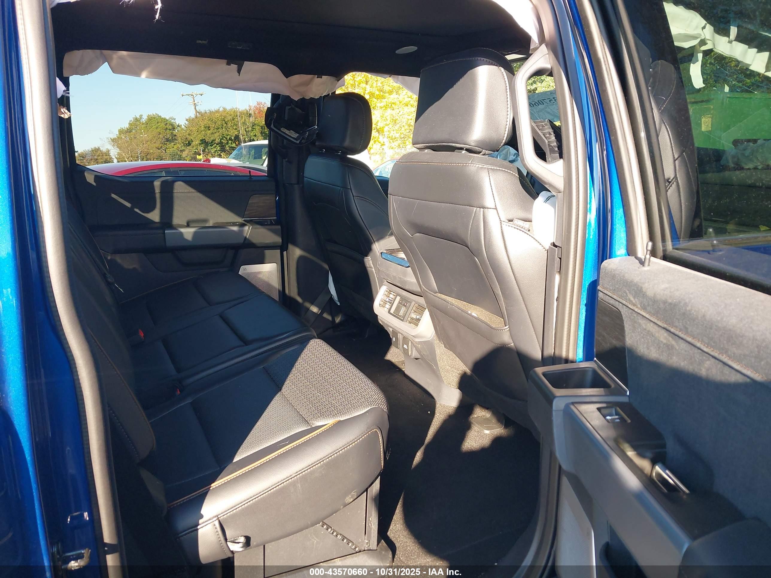 FORD F-150 image 8
