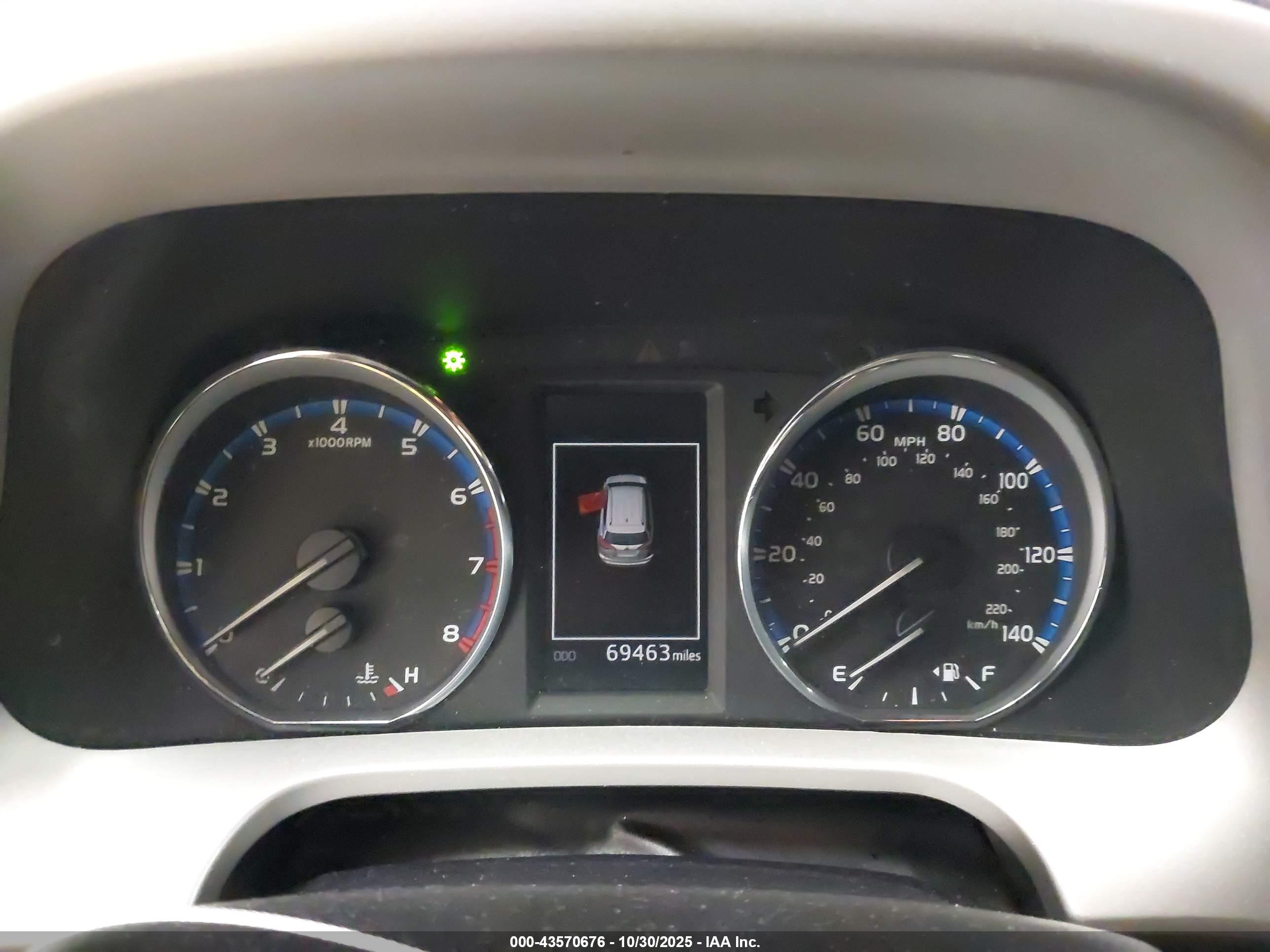 TOYOTA RAV4 image 7