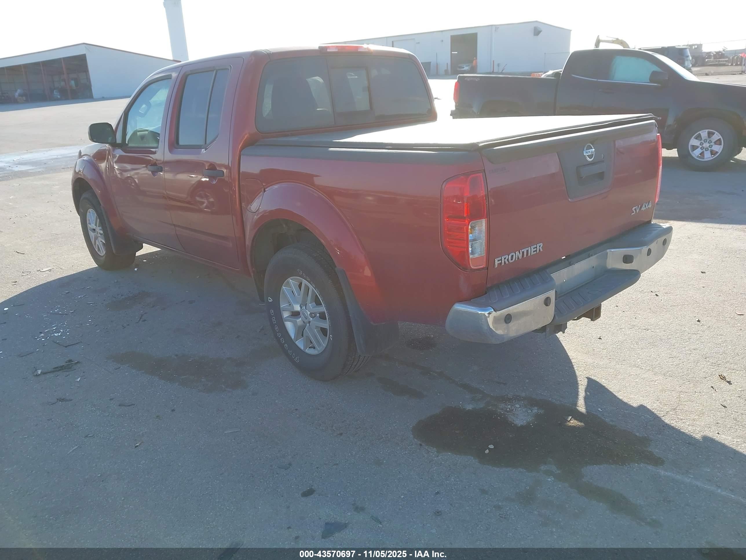 NISSAN FRONTIER image 3