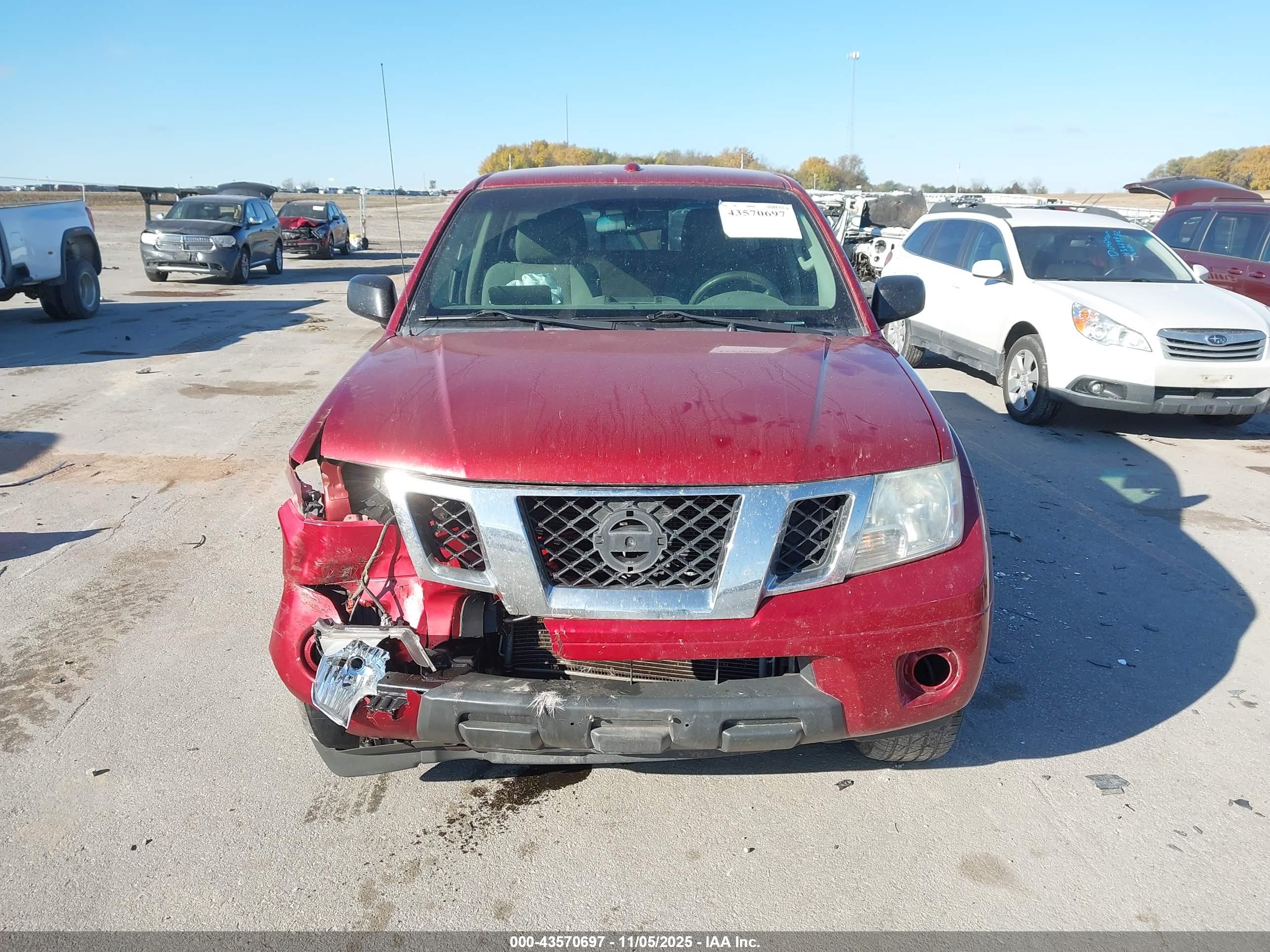 NISSAN FRONTIER image 6