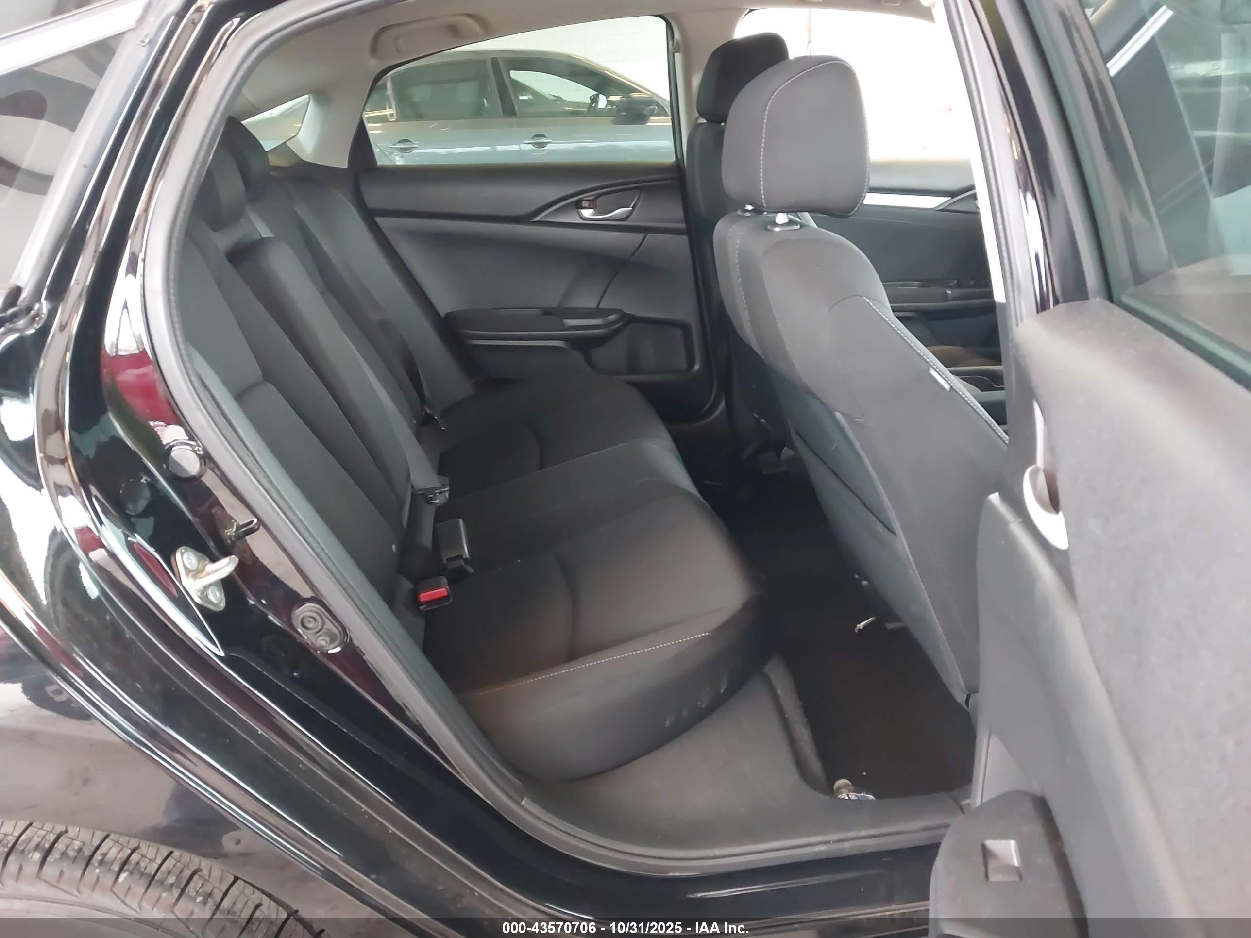 HONDA CIVIC image 8