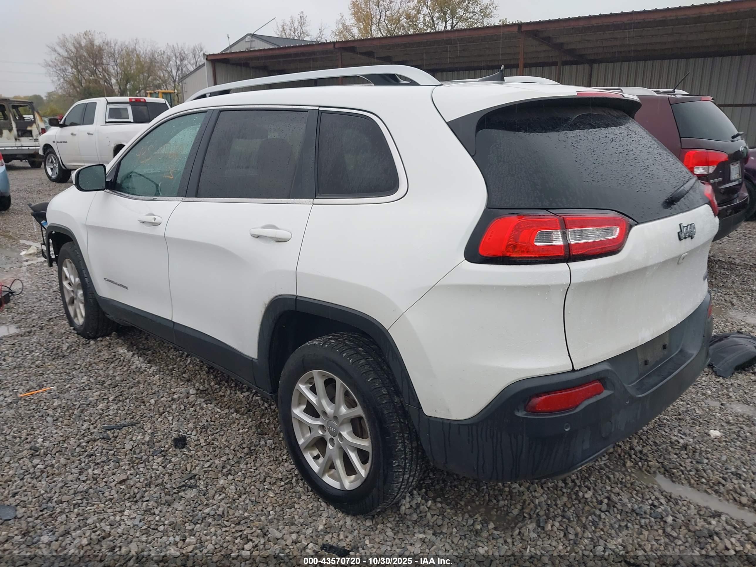 JEEP CHEROKEE image 3