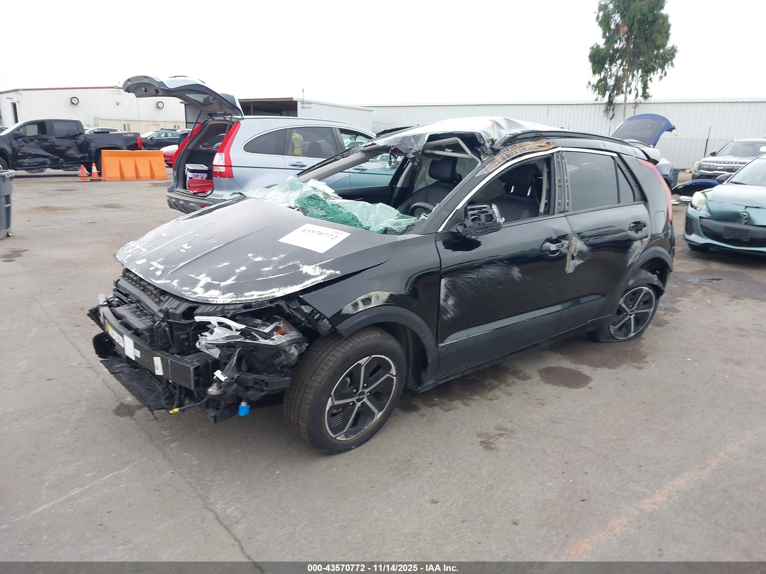 KIA NIRO image 2
