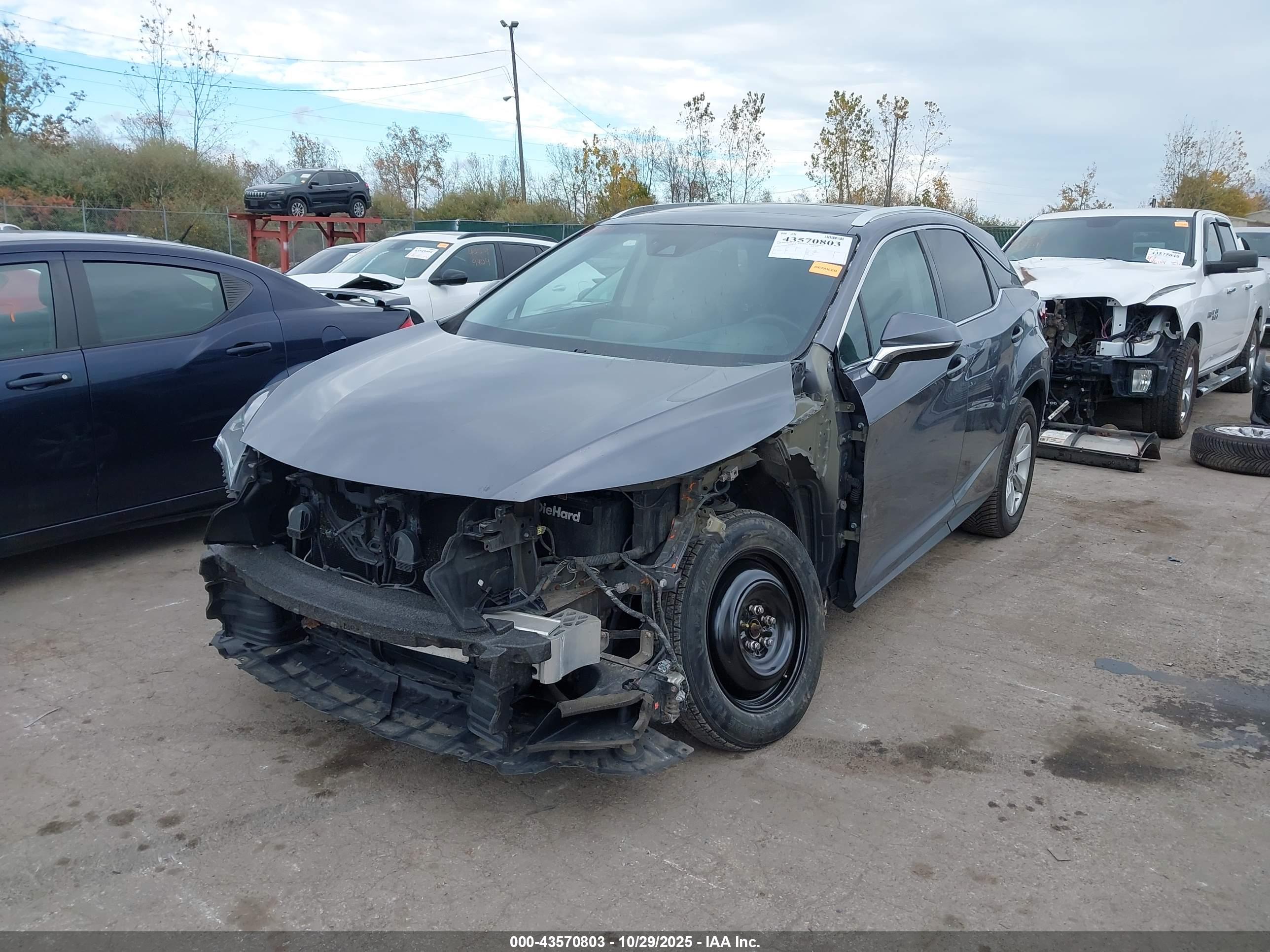LEXUS RX image 2