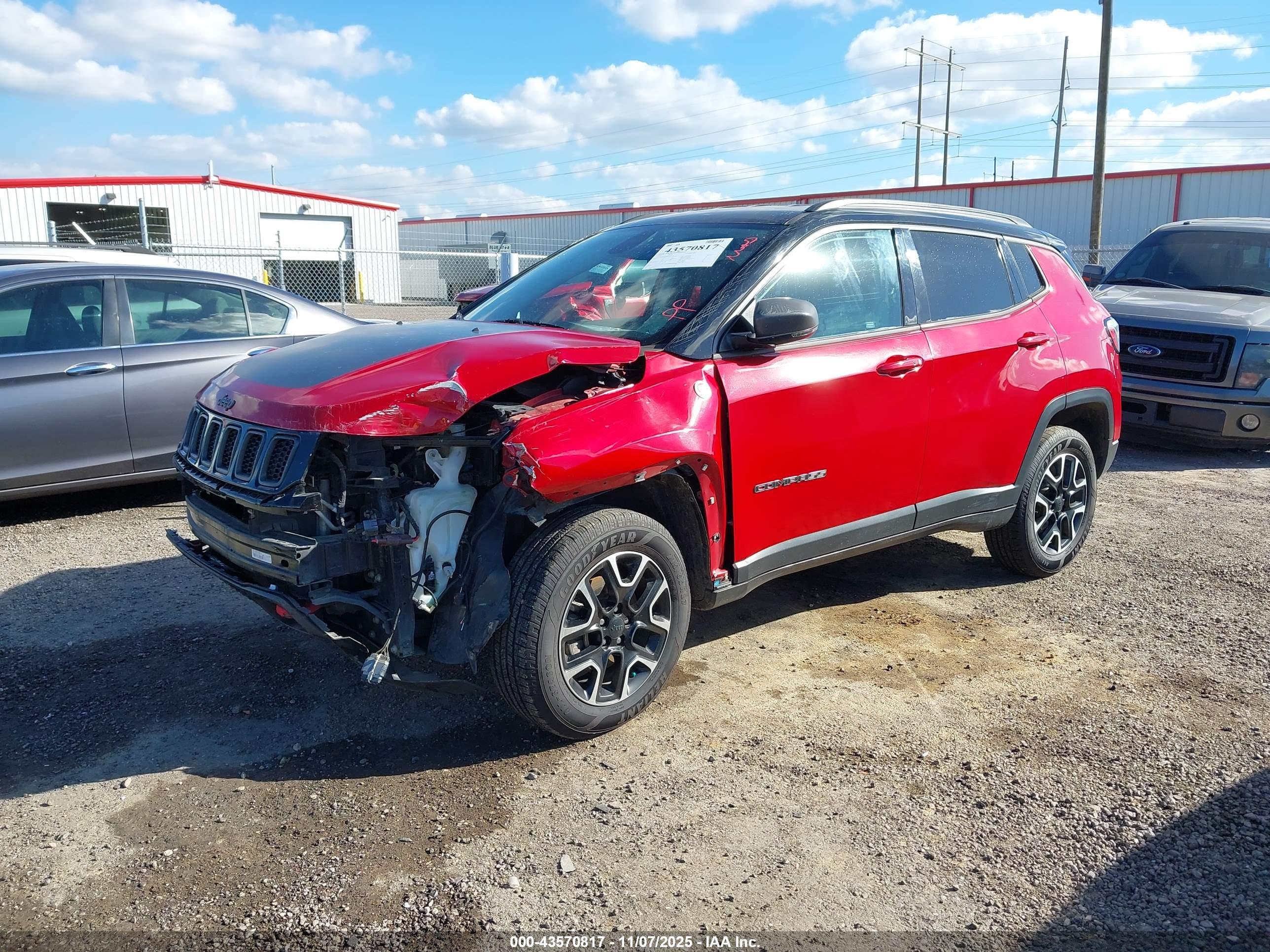 JEEP COMPASS image 2