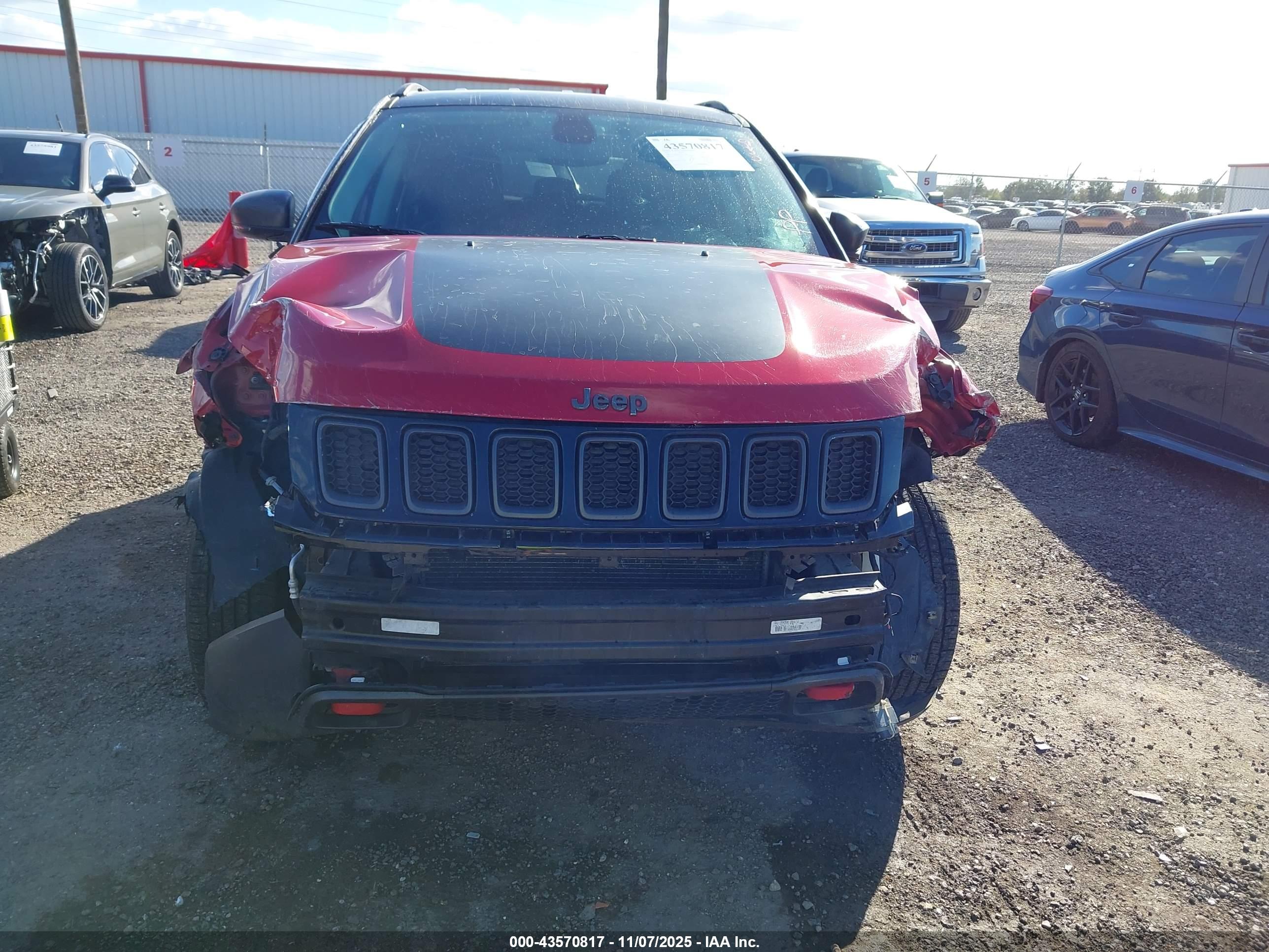 JEEP COMPASS image 6