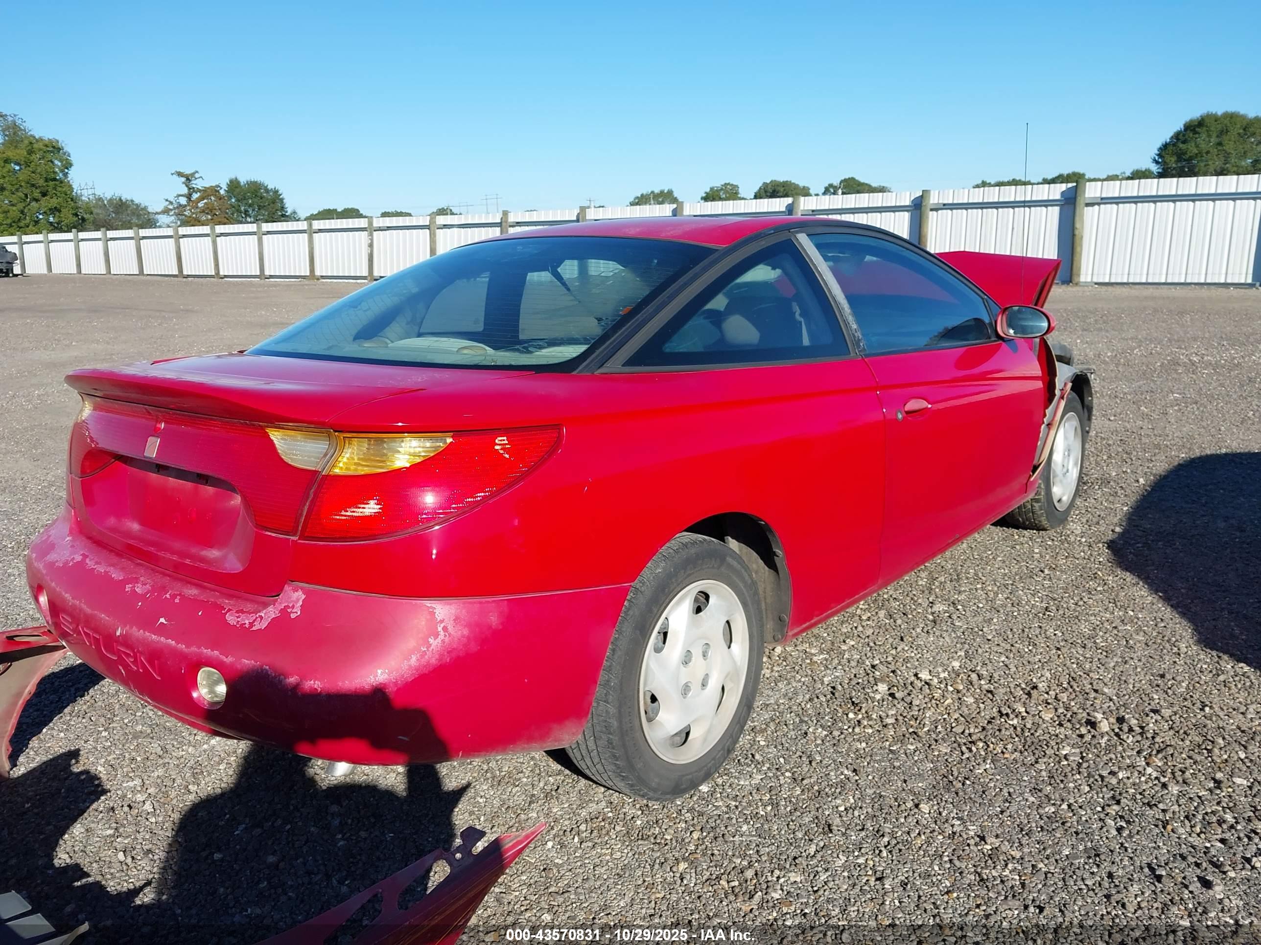 SATURN S-SERIES image 4
