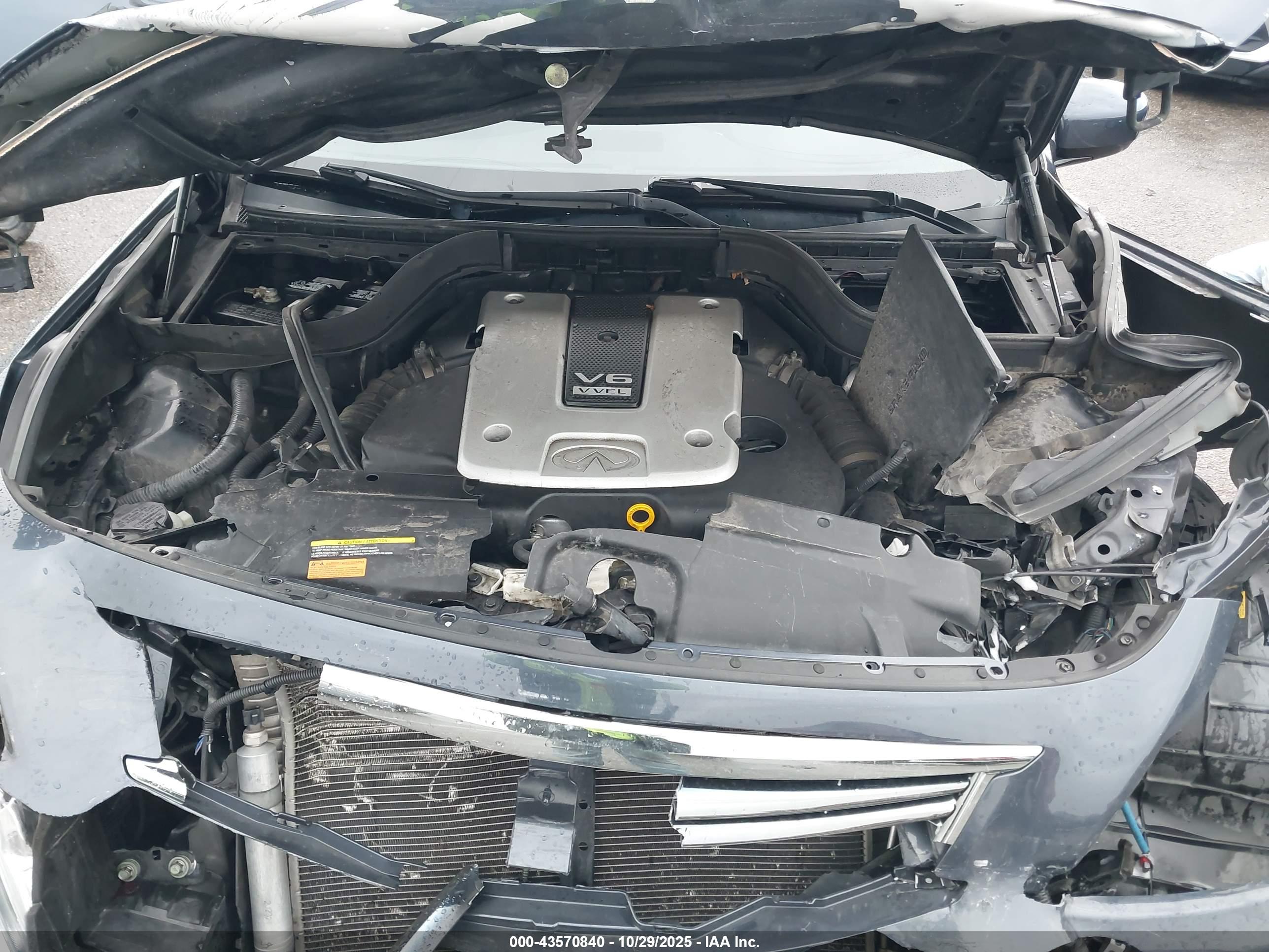 INFINITI G37X image 10