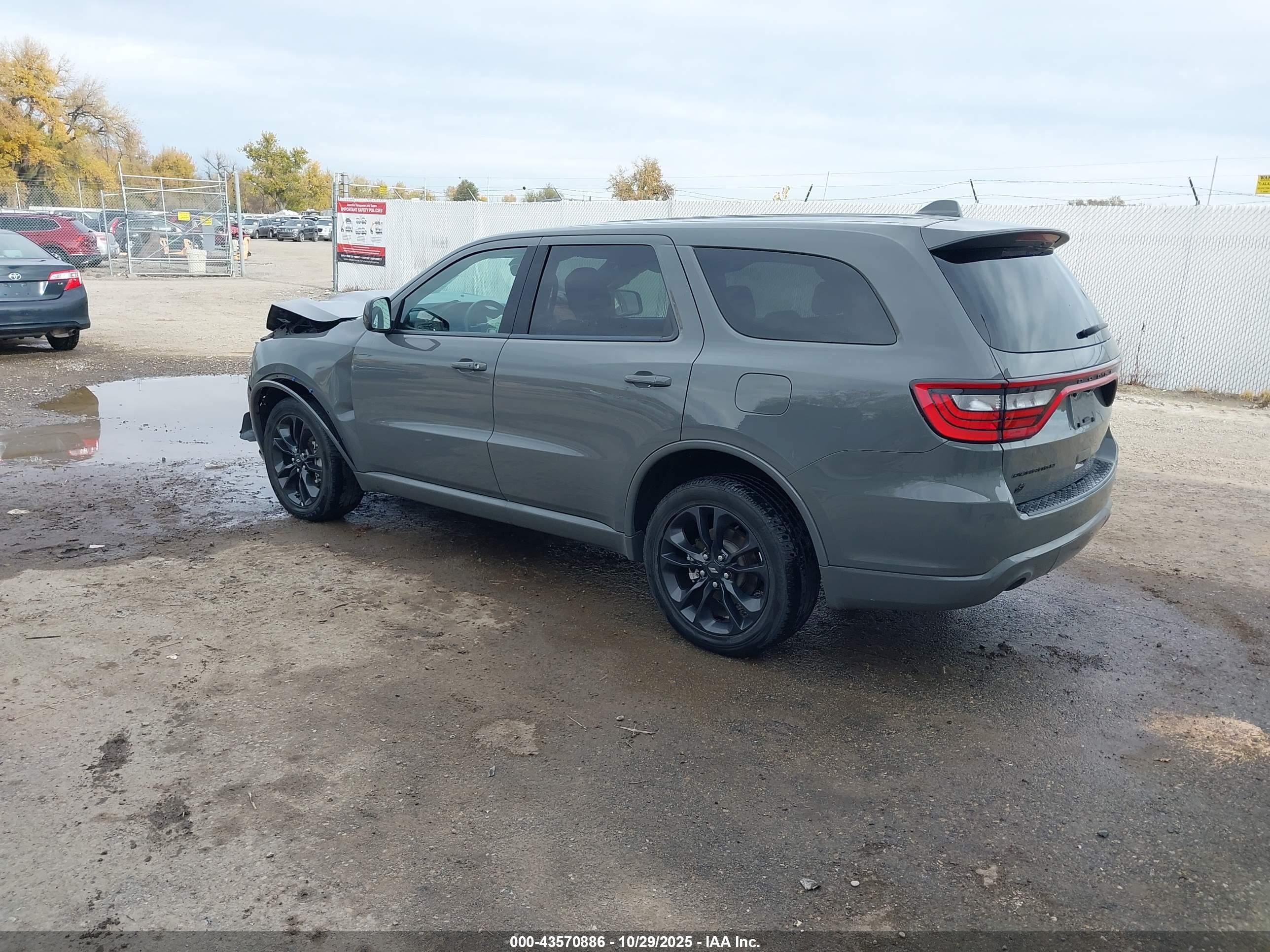DODGE DURANGO image 3