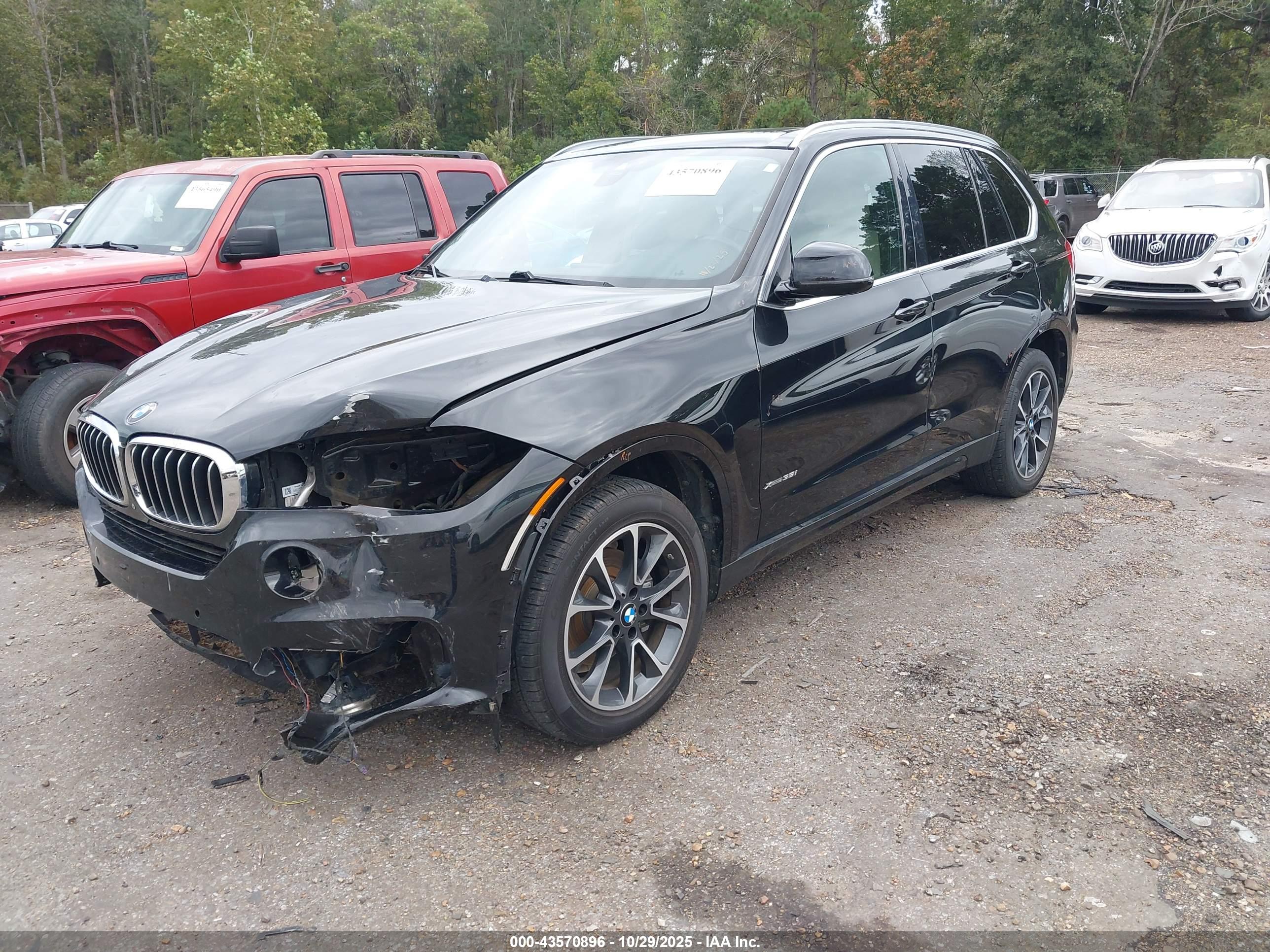 BMW X5 image 2