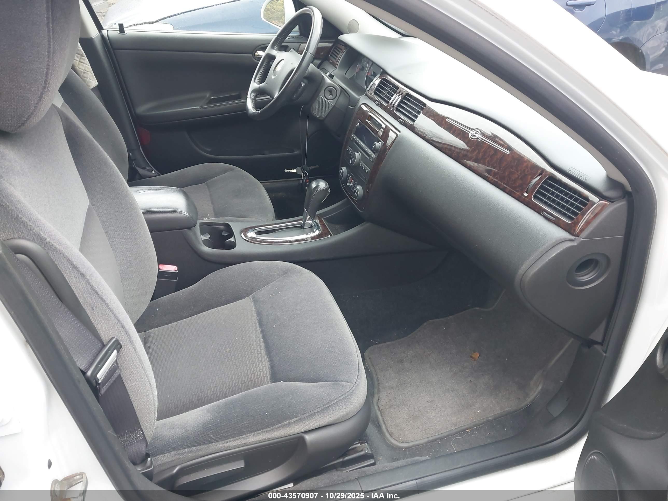 CHEVROLET IMPALA image 5