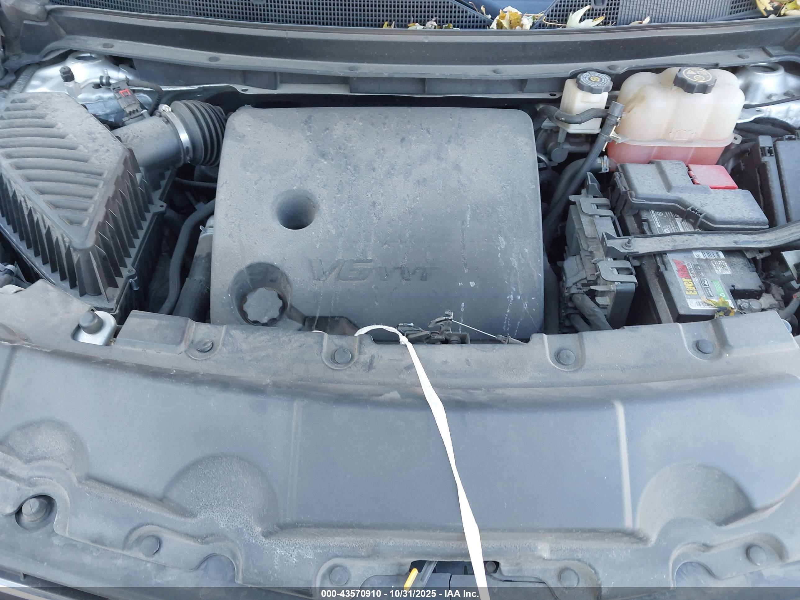 CHEVROLET TRAVERSE image 10