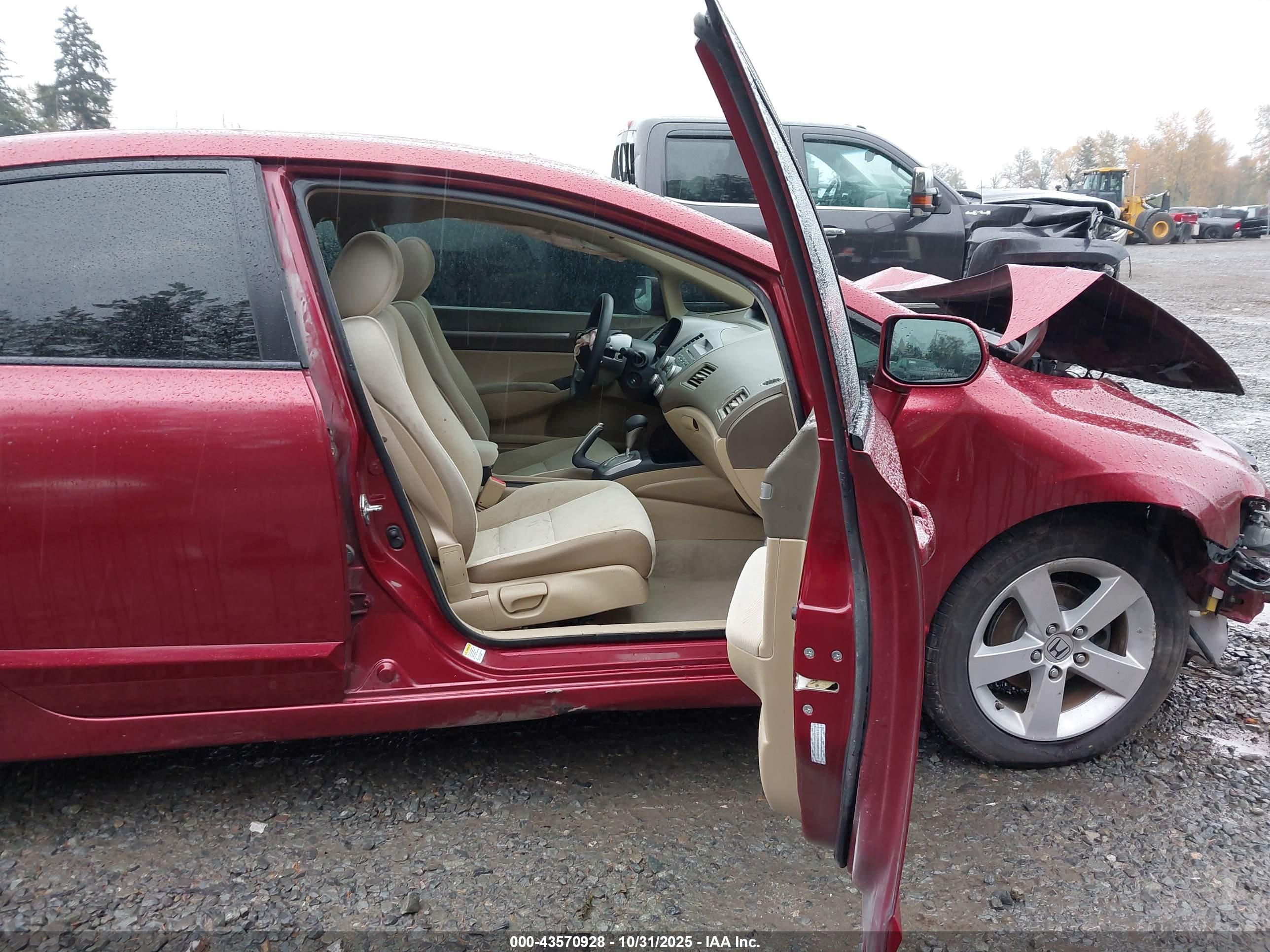 HONDA CIVIC image 5