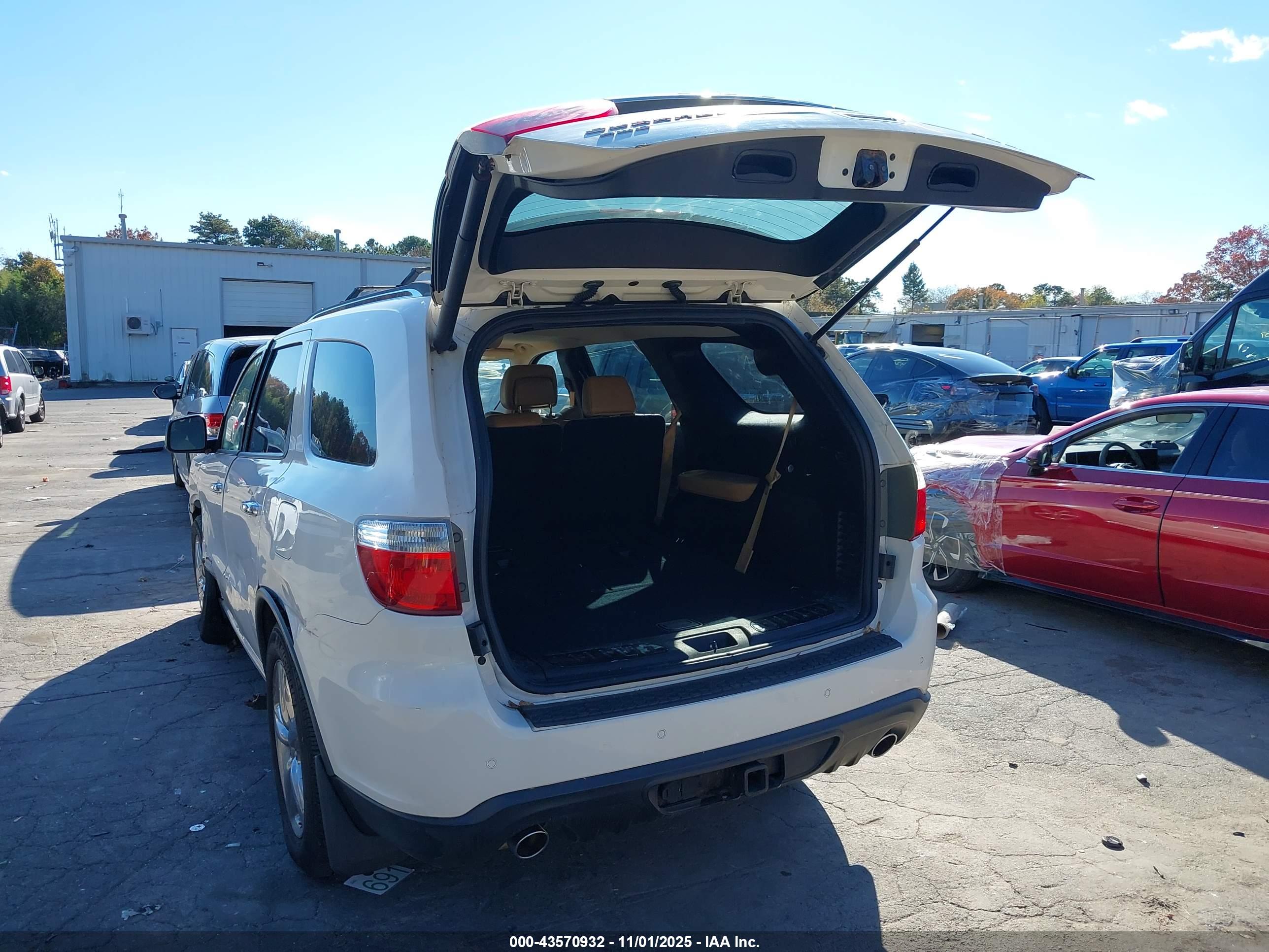 DODGE DURANGO image 3
