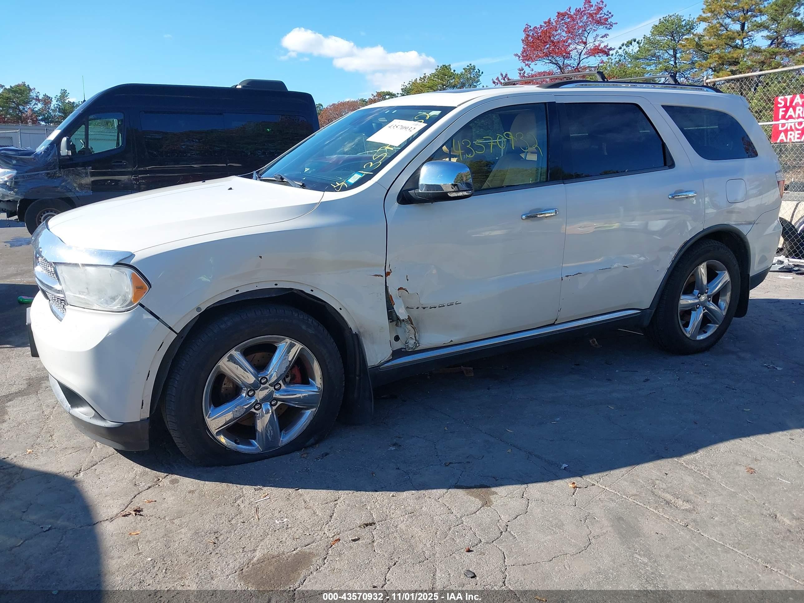 DODGE DURANGO image 6