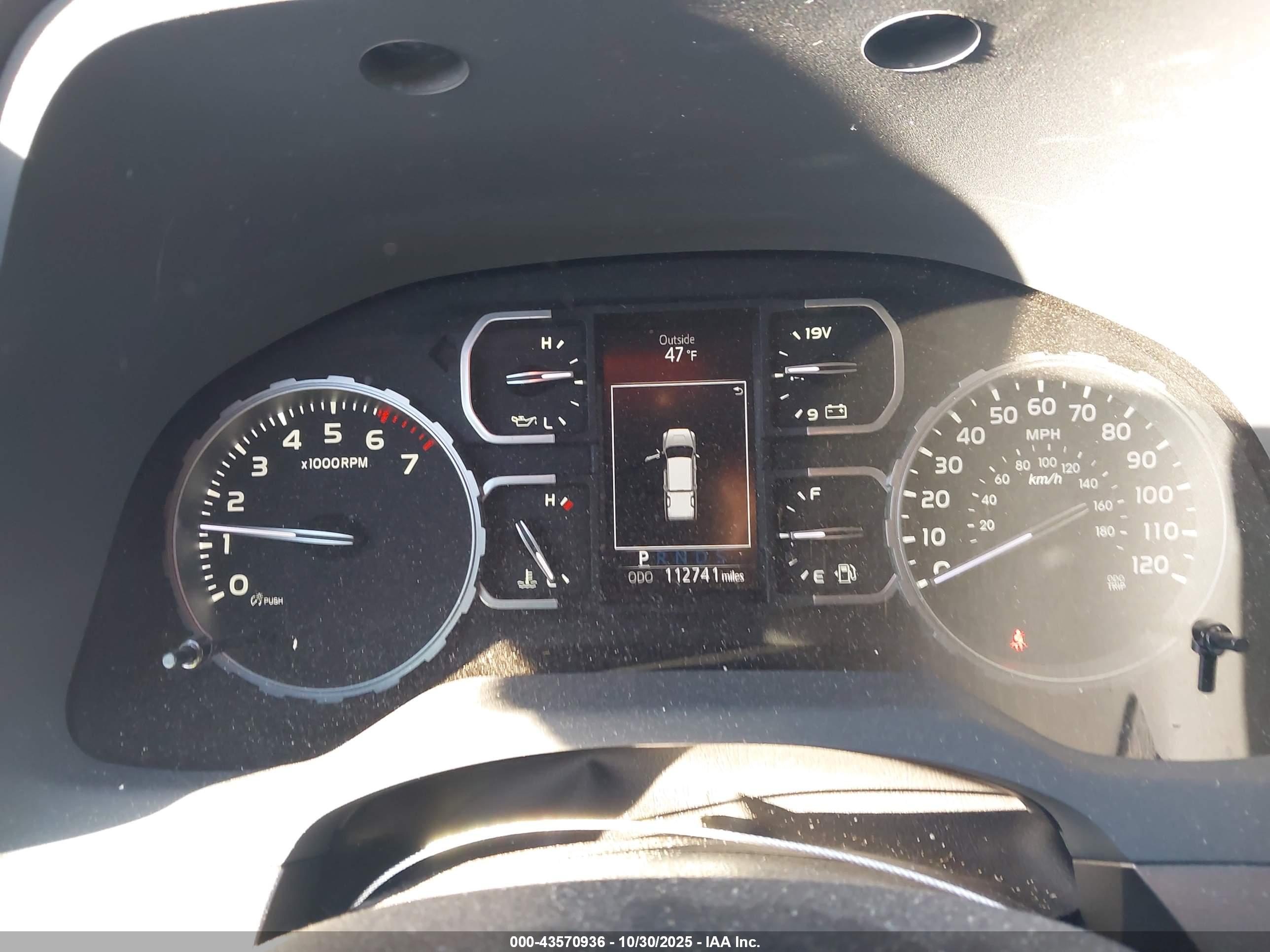 TOYOTA TUNDRA image 7