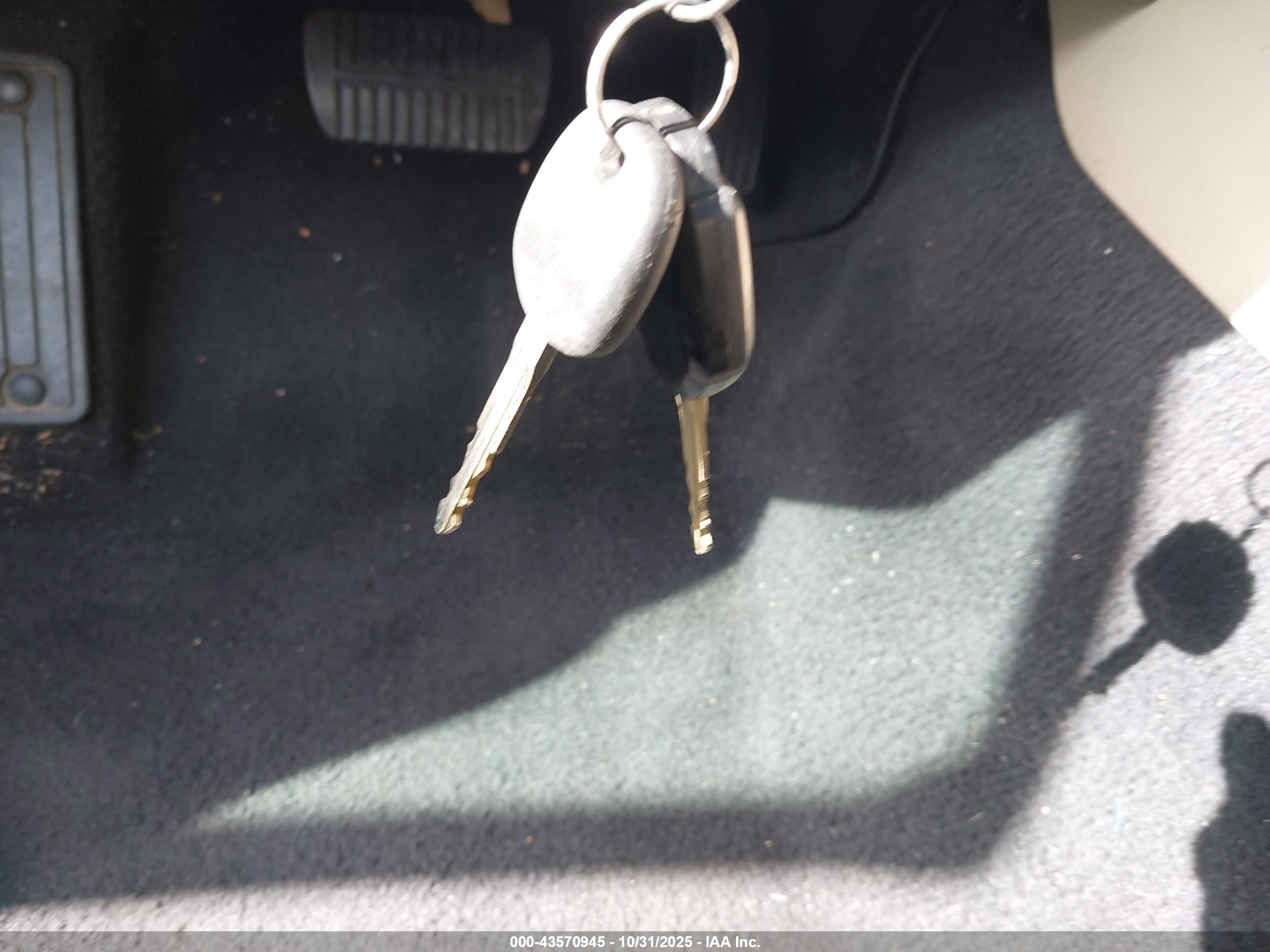 SUBARU LEGACY image 11