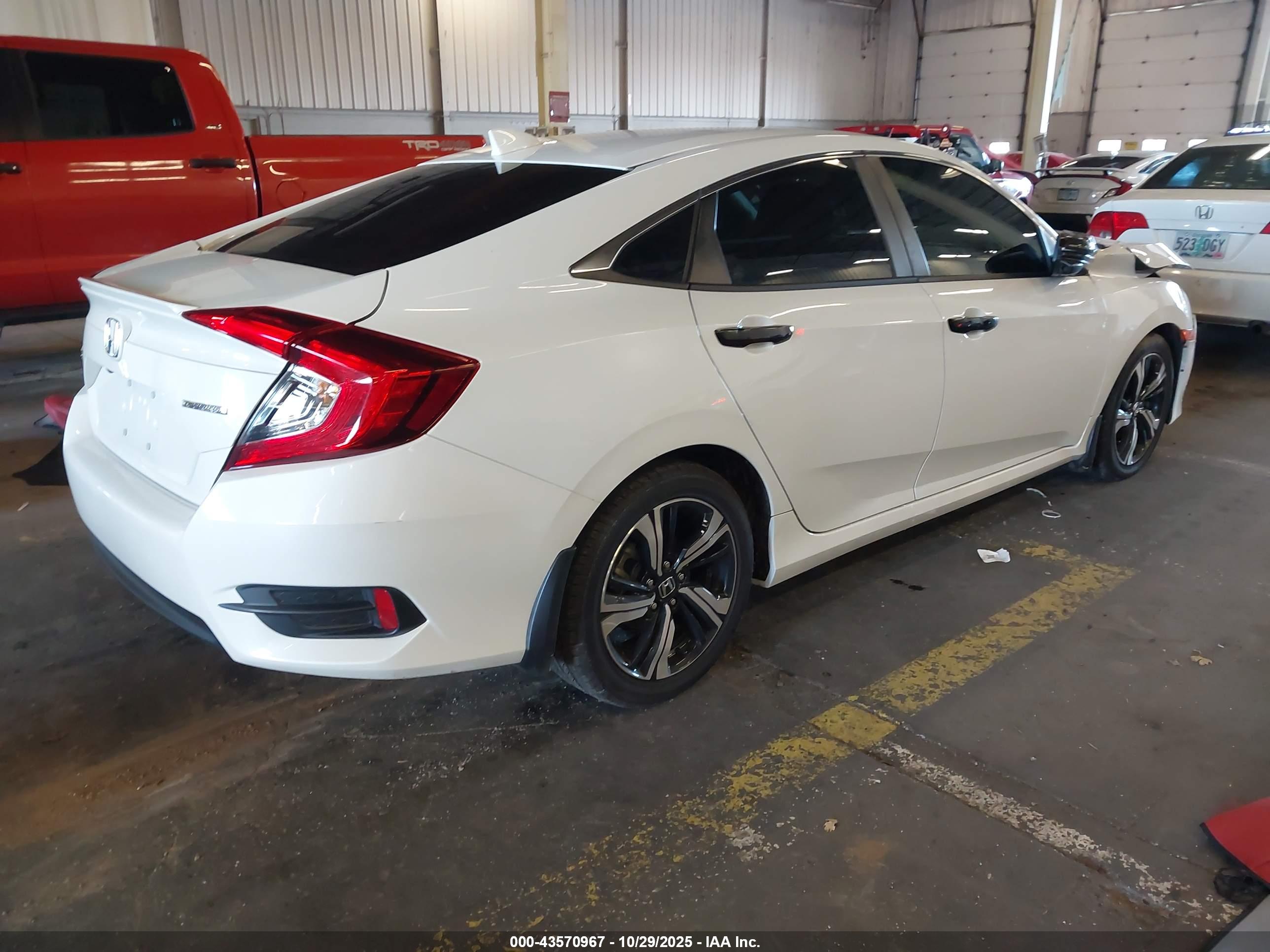 HONDA CIVIC image 4