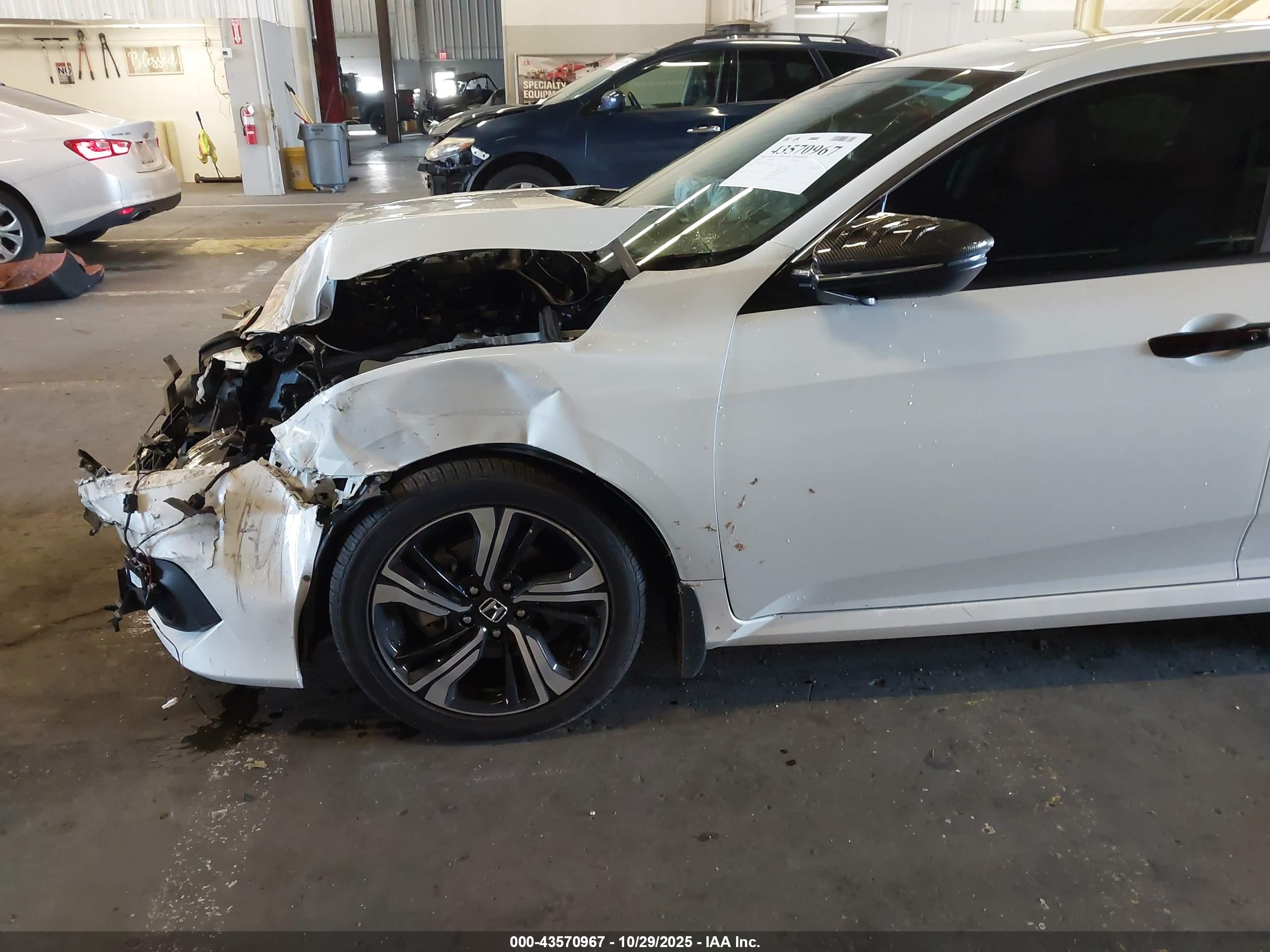 HONDA CIVIC image 6