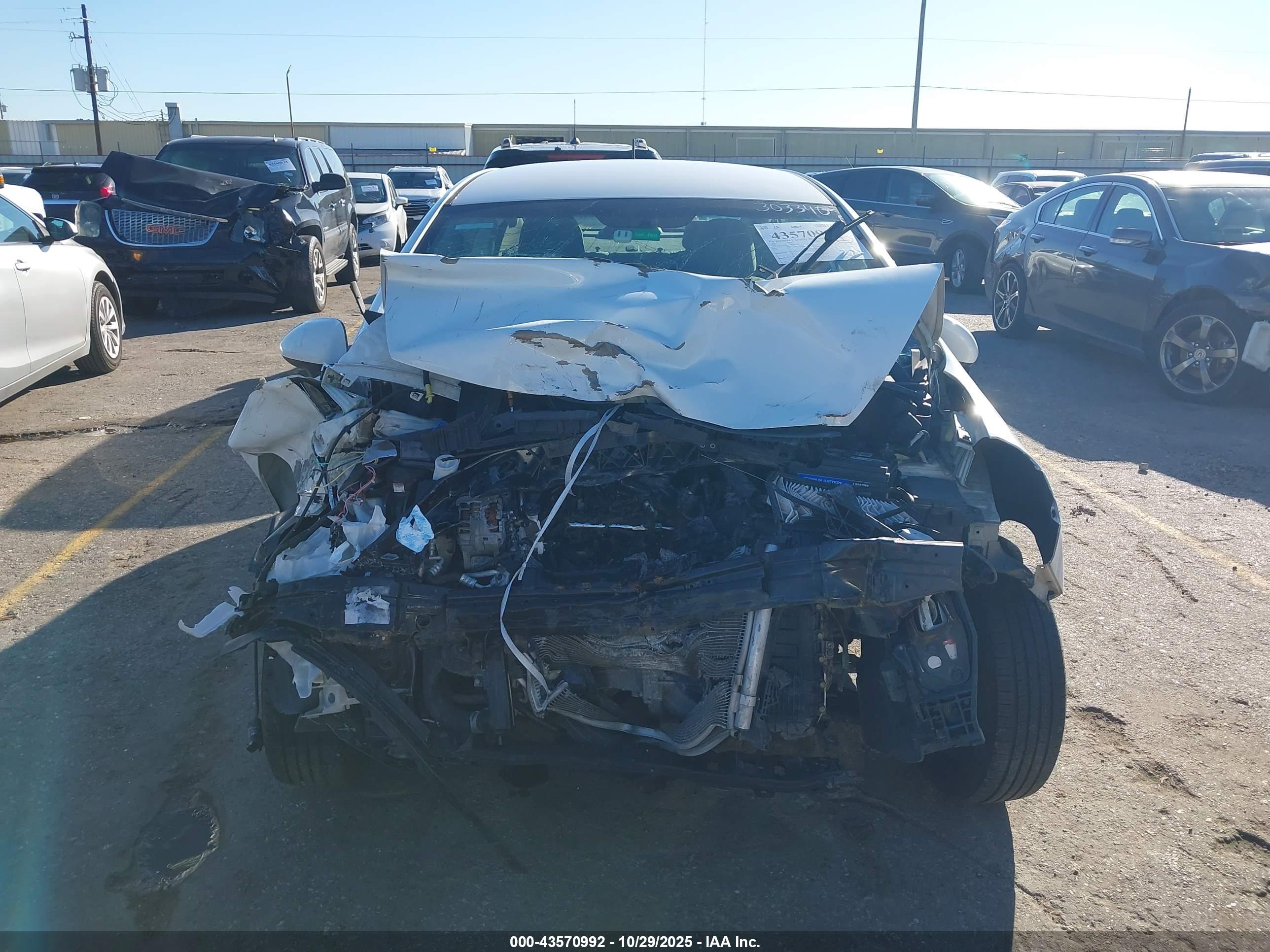 KIA RIO image 6