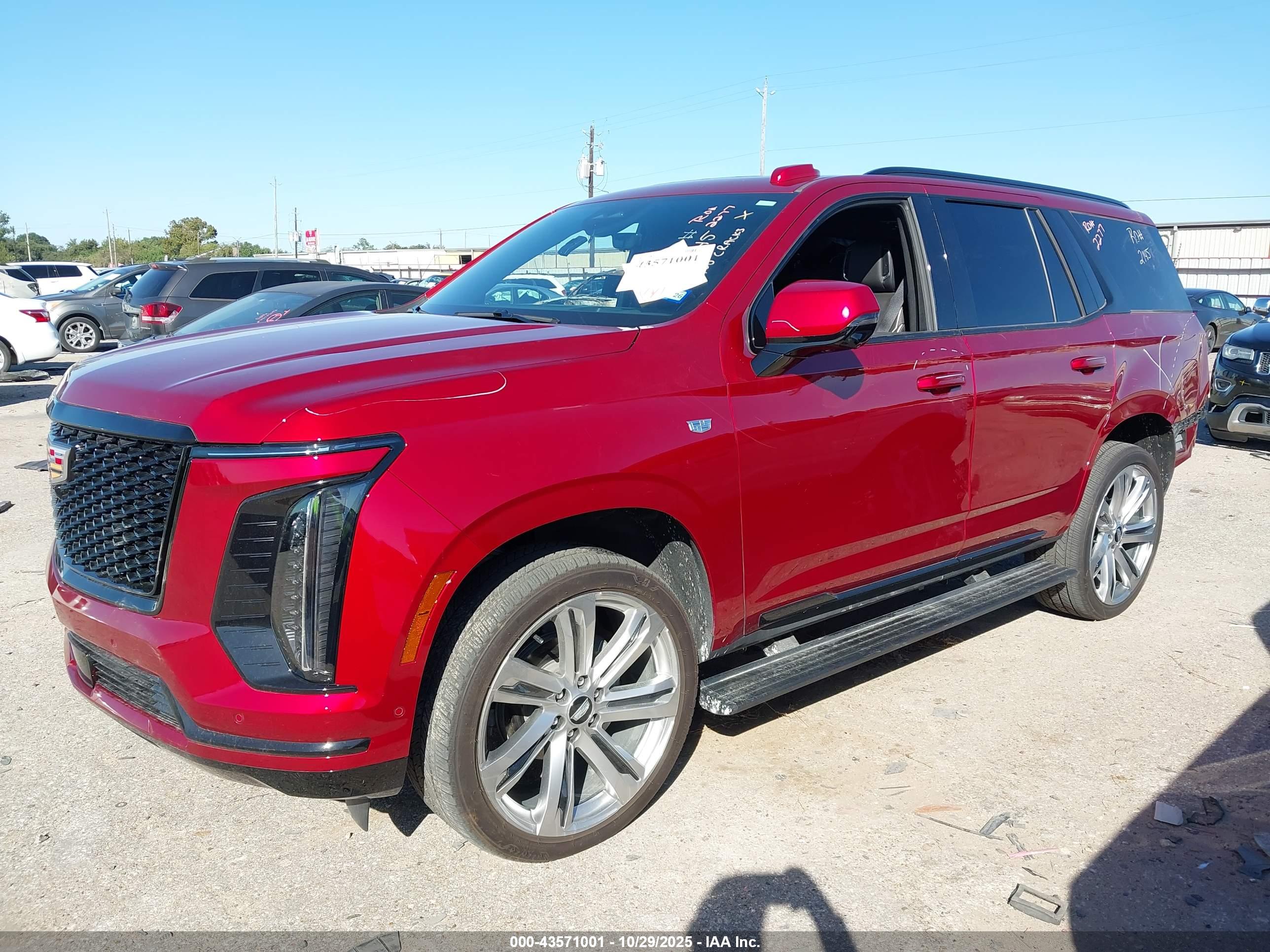 CADILLAC ESCALADE image 2