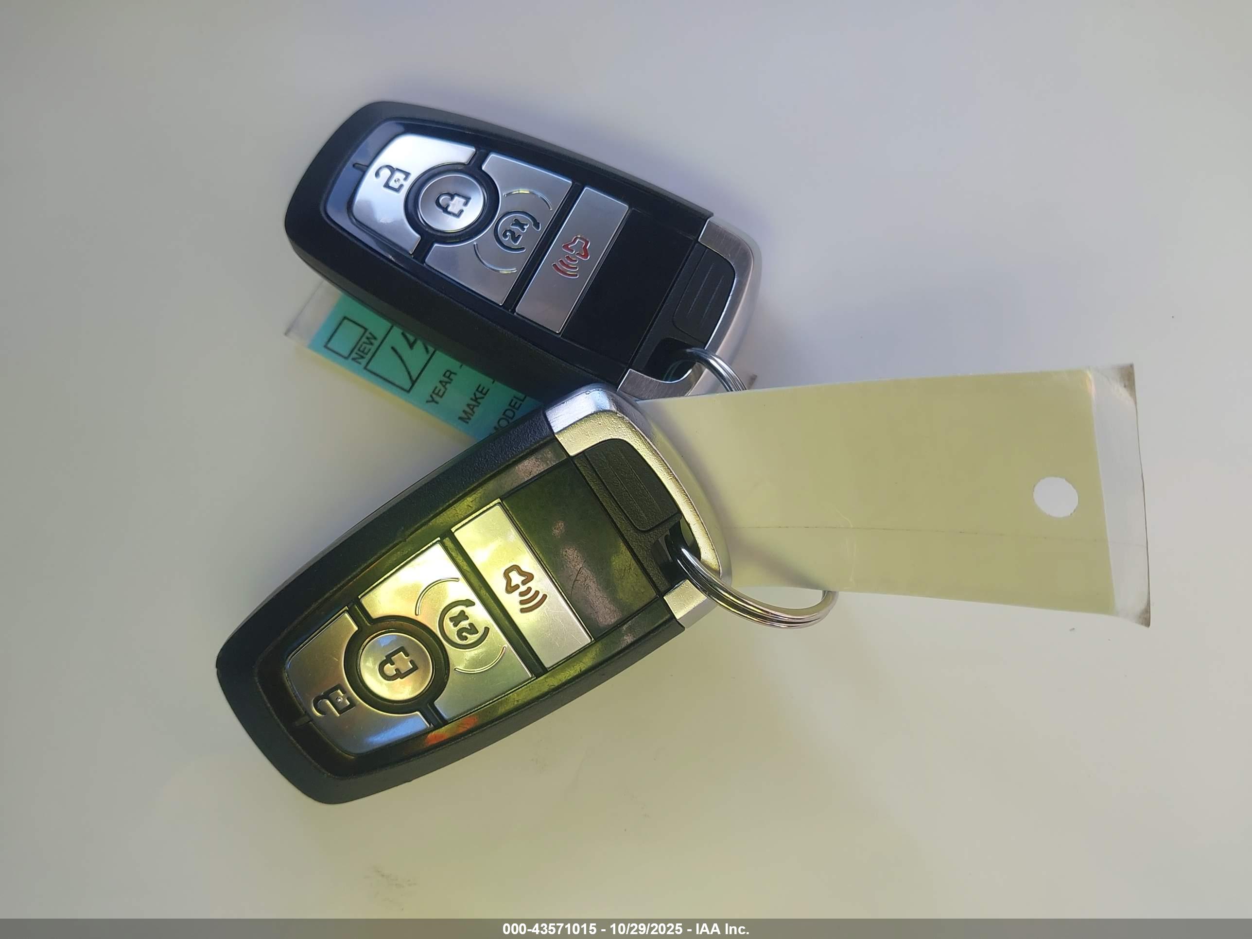 FORD ESCAPE image 11