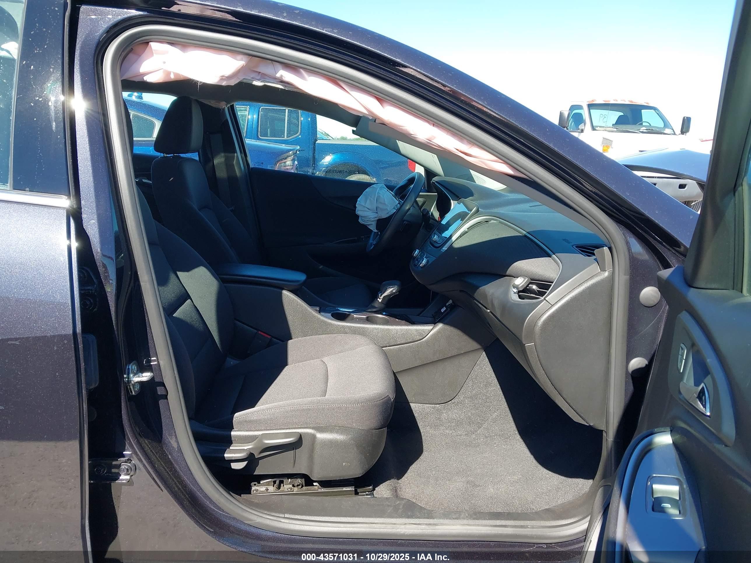 CHEVROLET MALIBU image 5