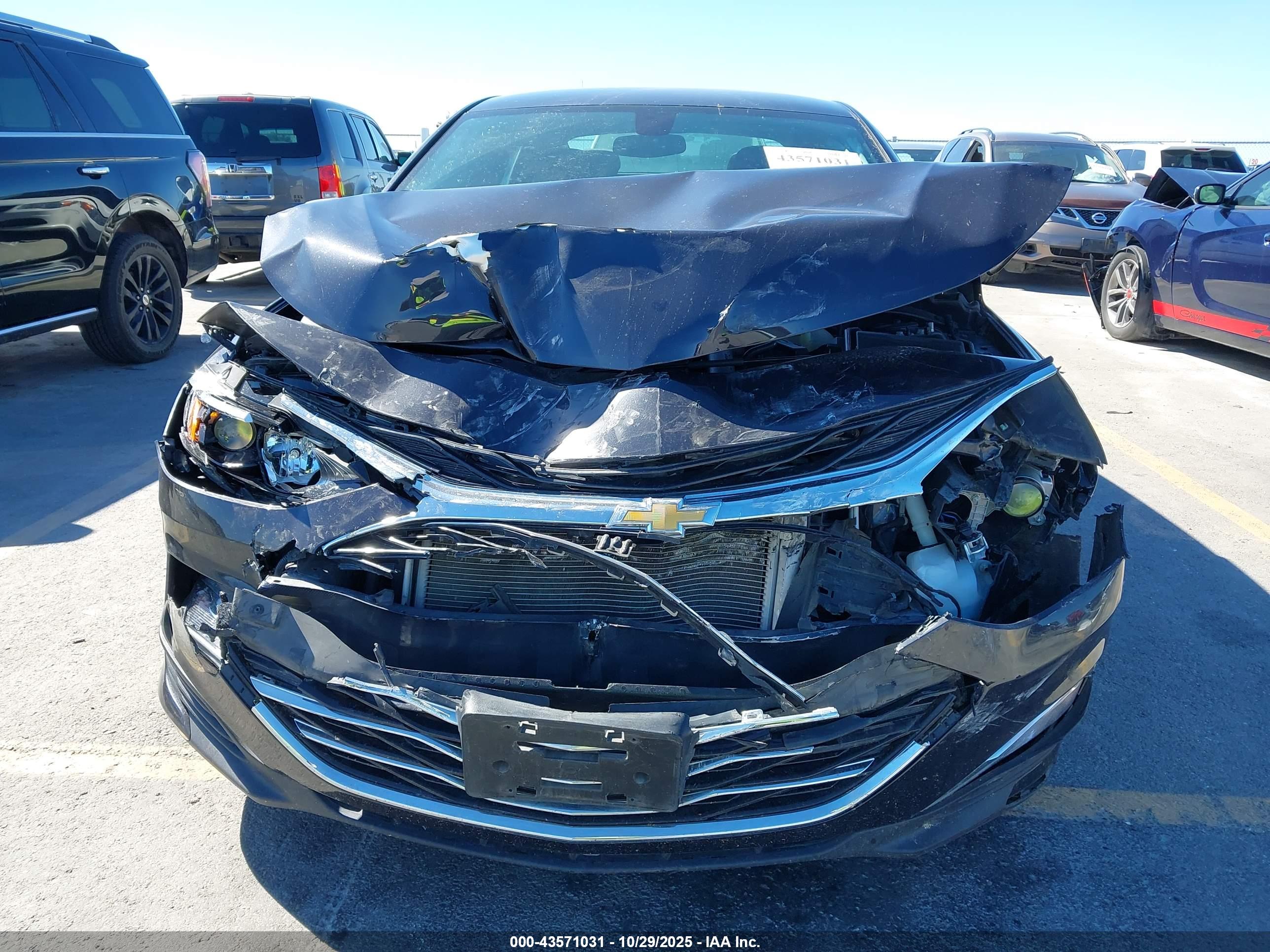 CHEVROLET MALIBU image 6