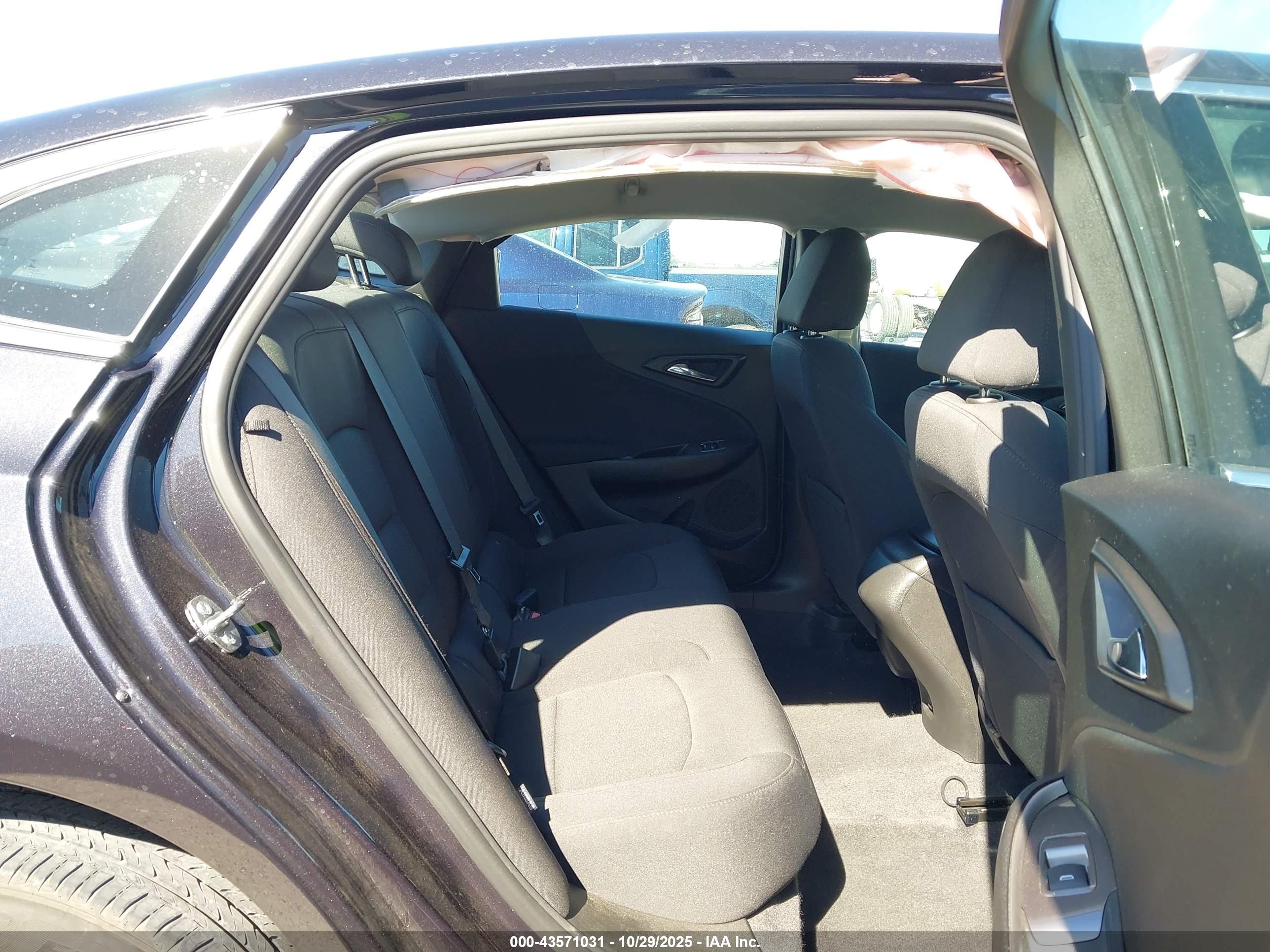 CHEVROLET MALIBU image 8