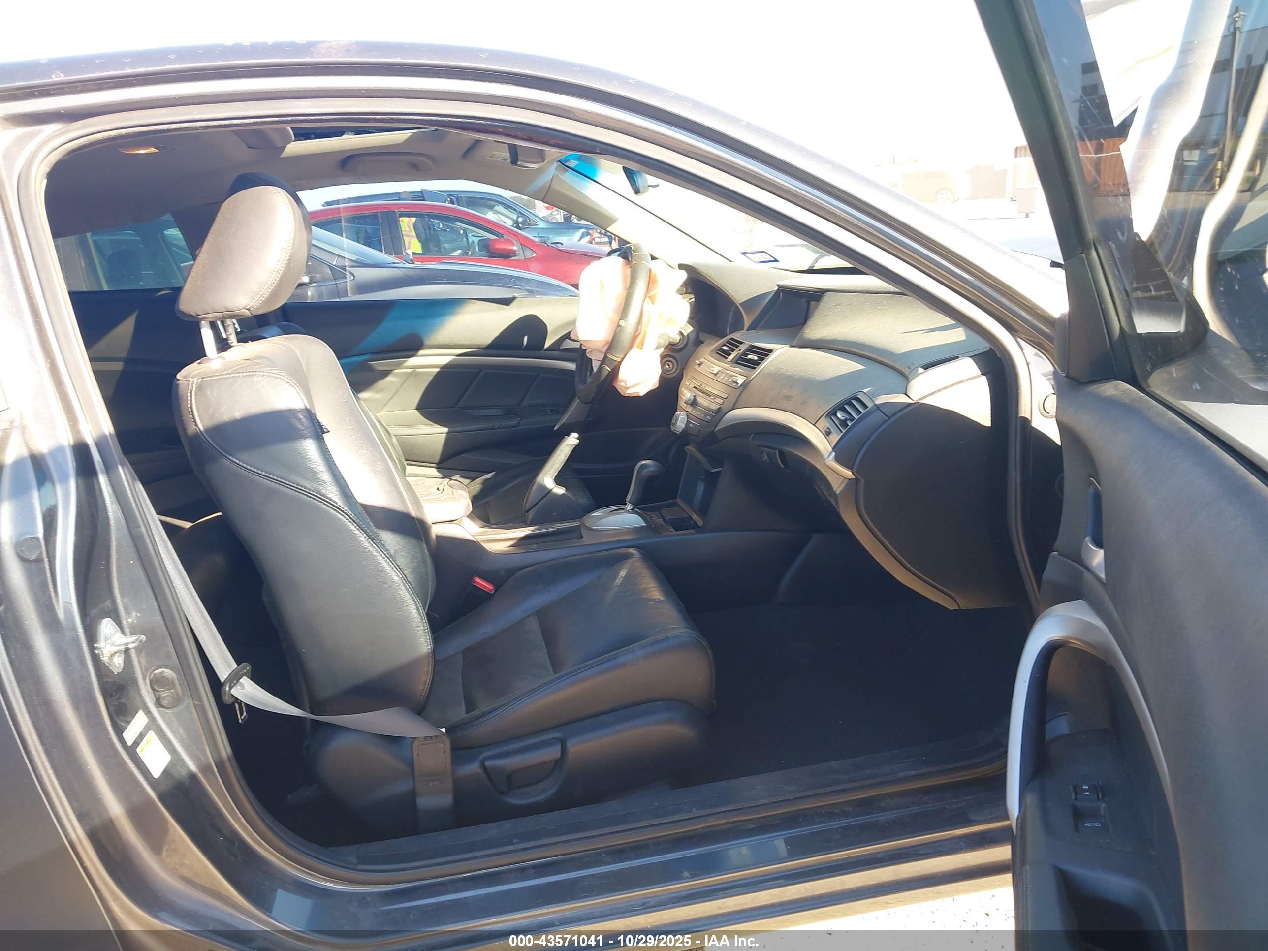 HONDA ACCORD image 5