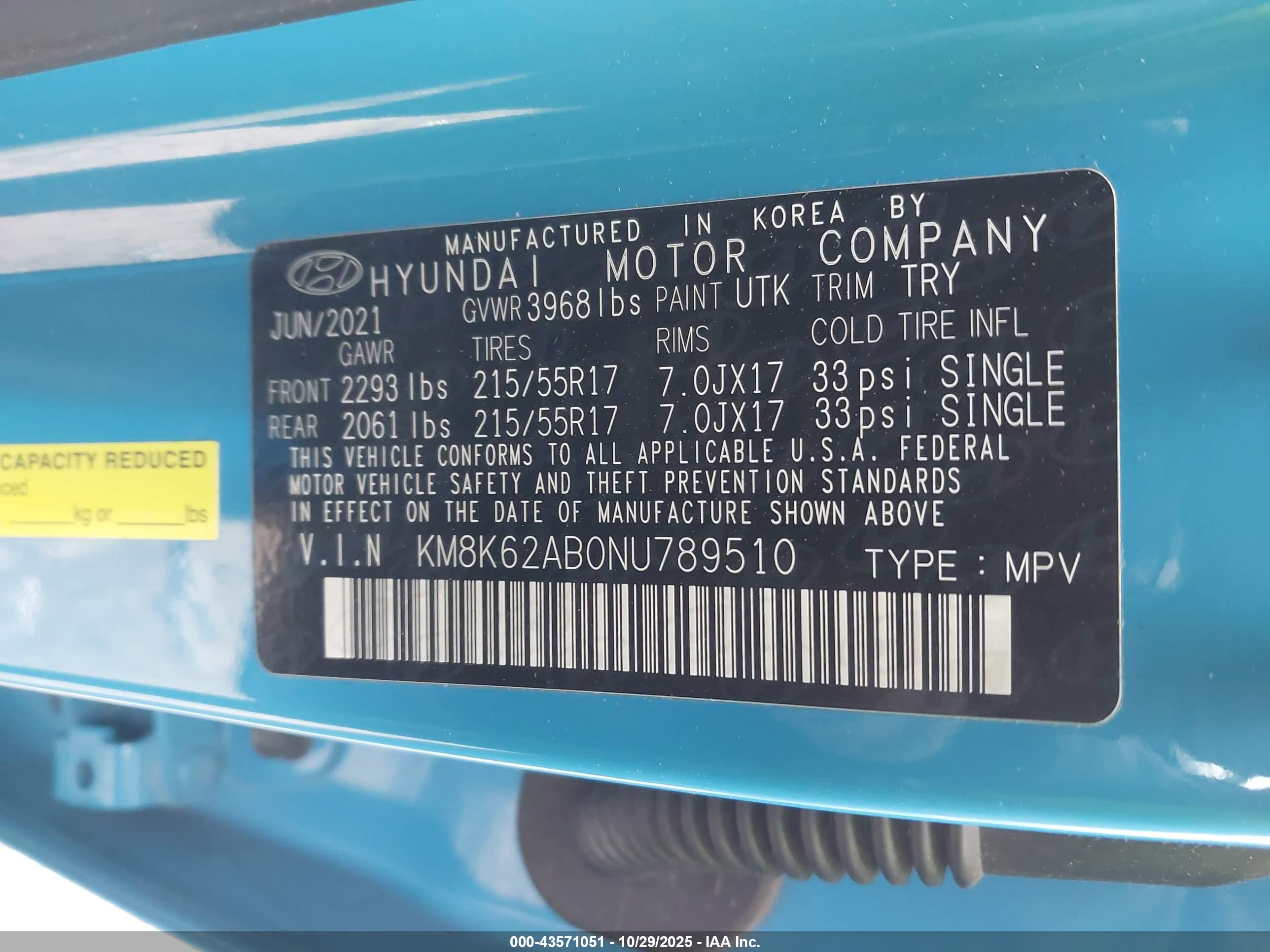 HYUNDAI KONA image 9