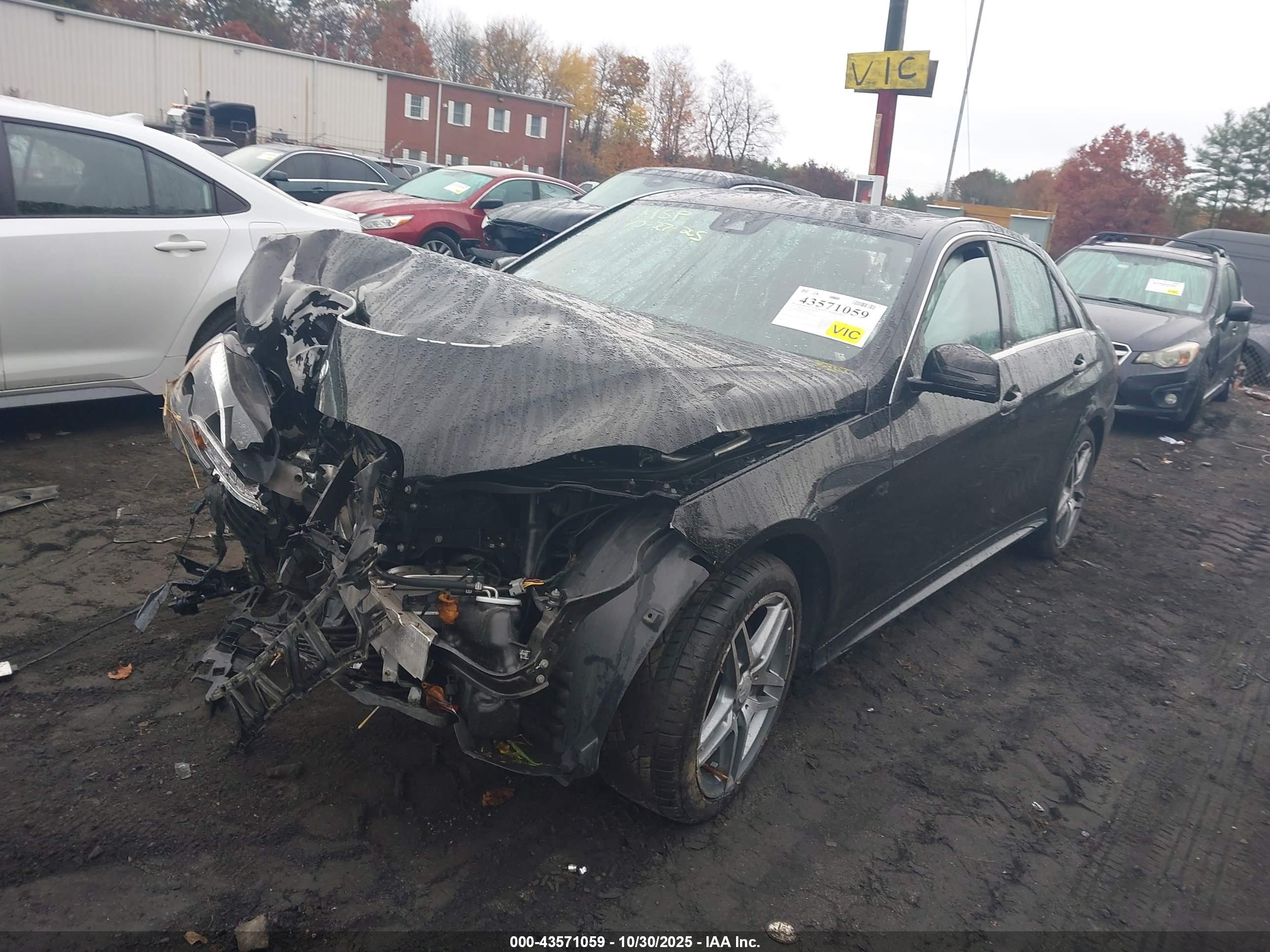 MERCEDES-BENZ E image 2