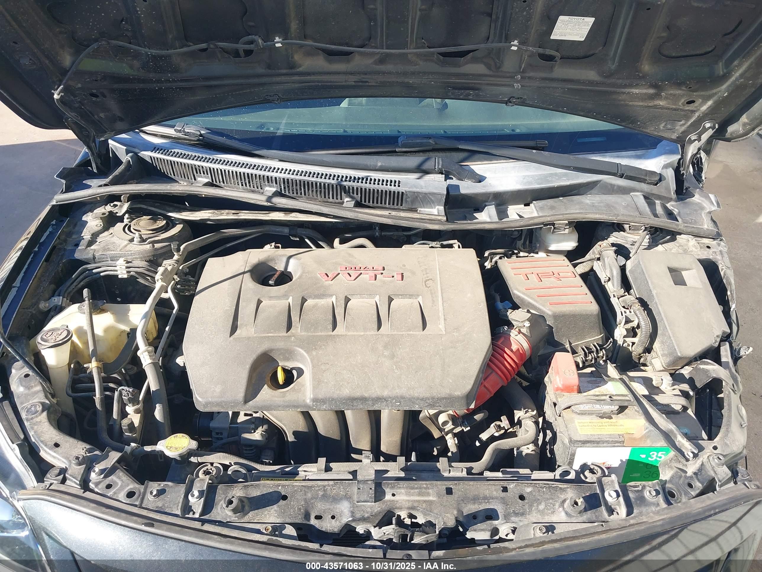 TOYOTA COROLLA image 10