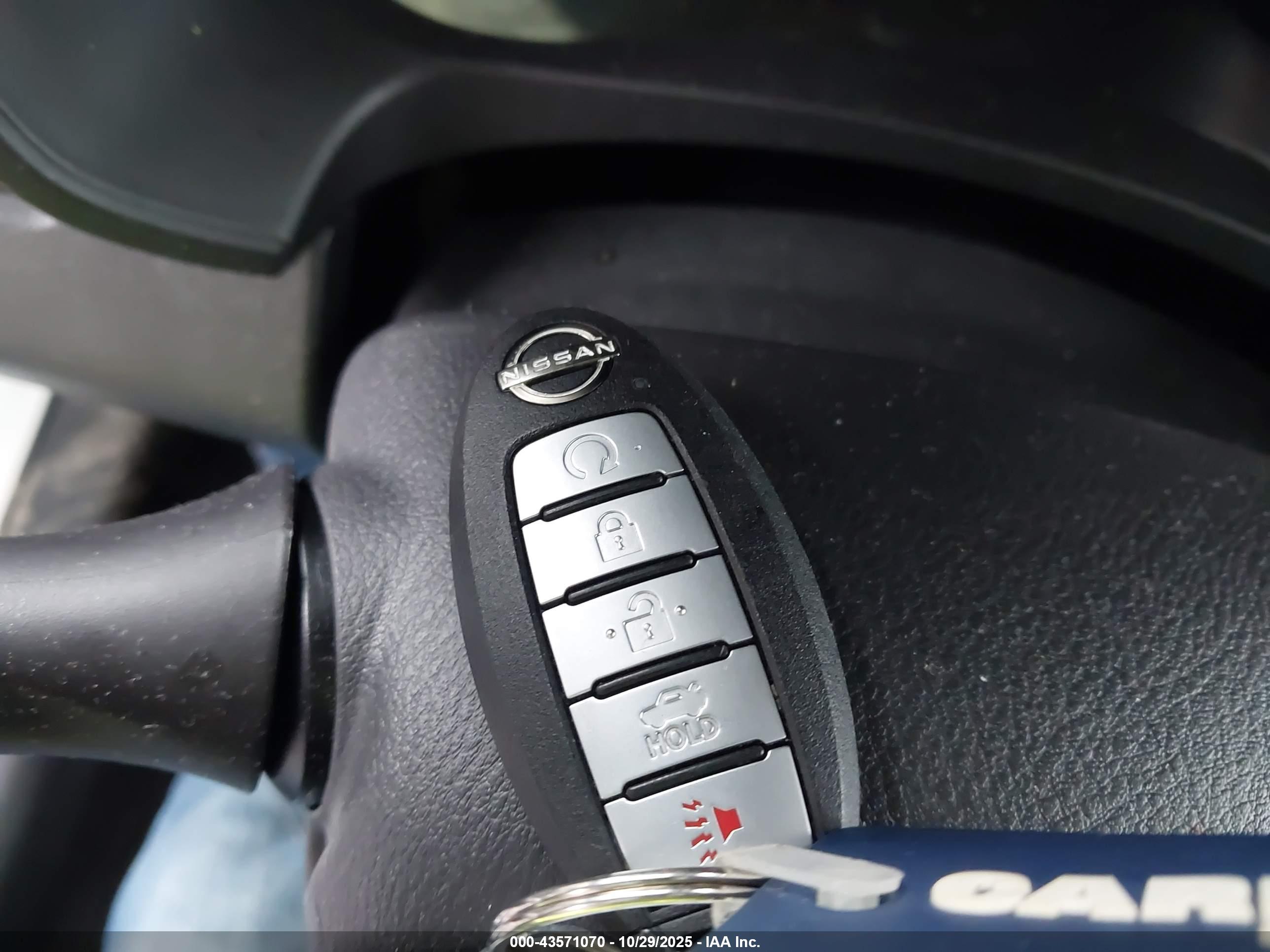 NISSAN ALTIMA image 11