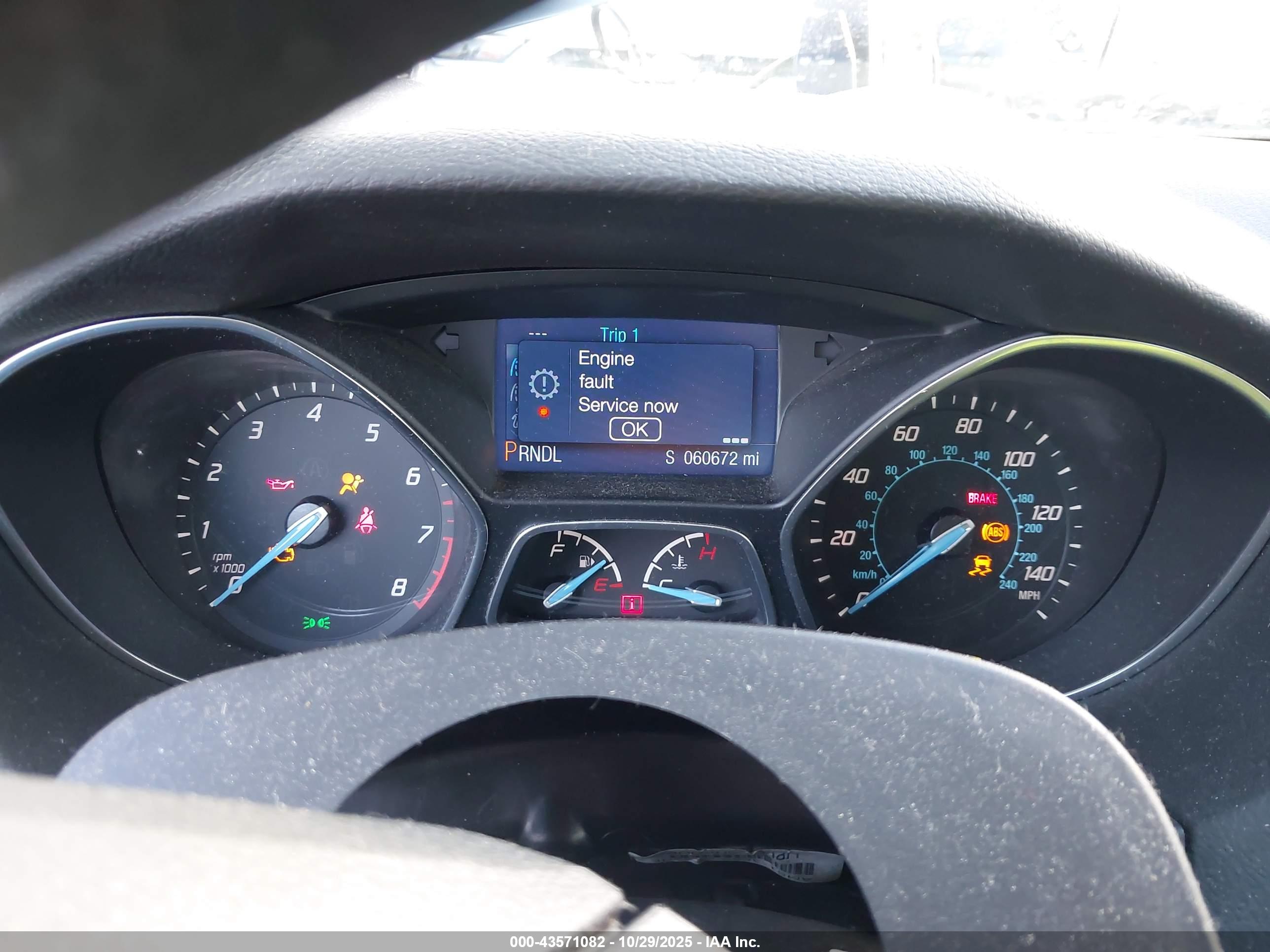 FORD FOCUS image 7